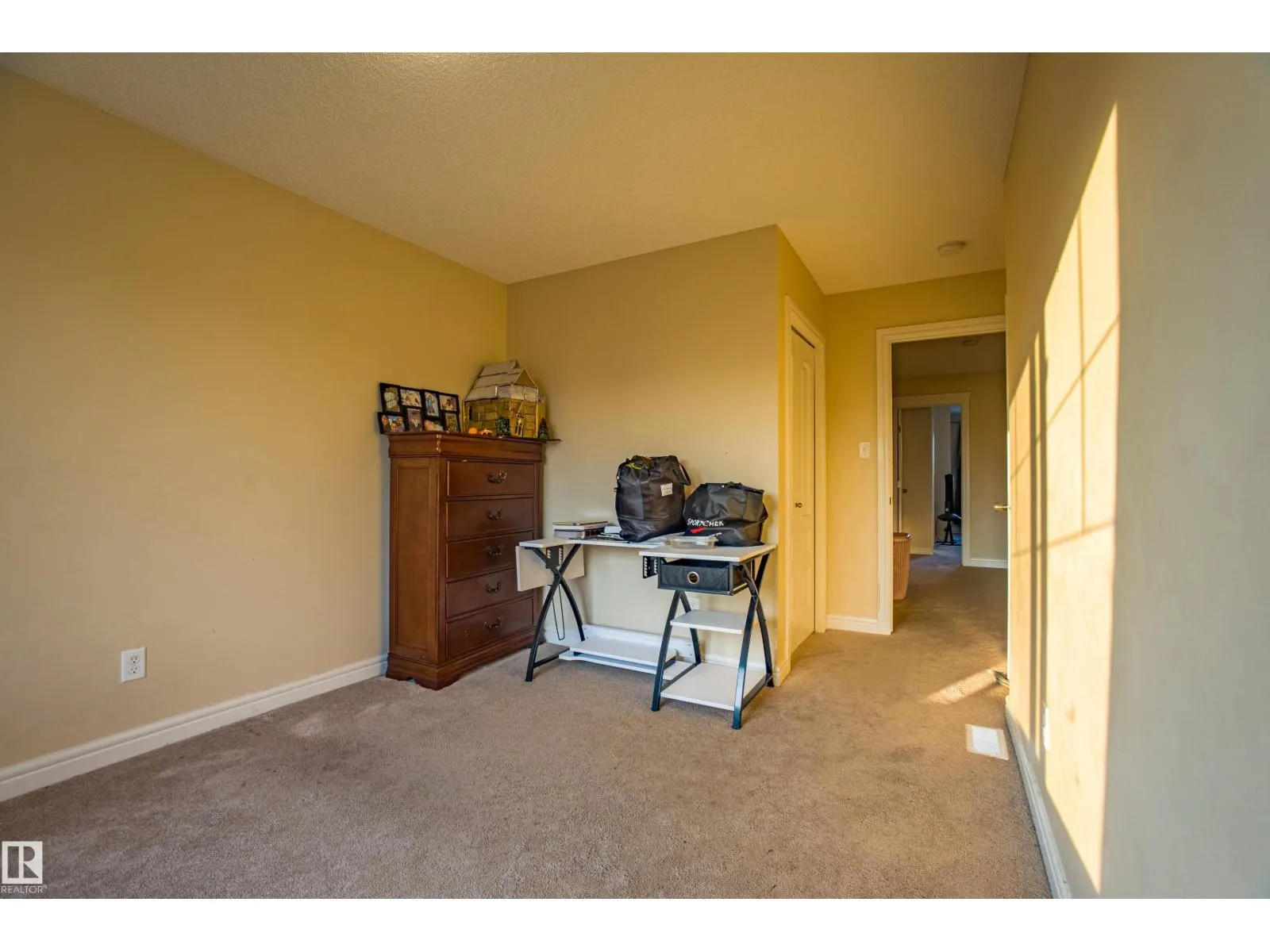 17091 38 Street NW