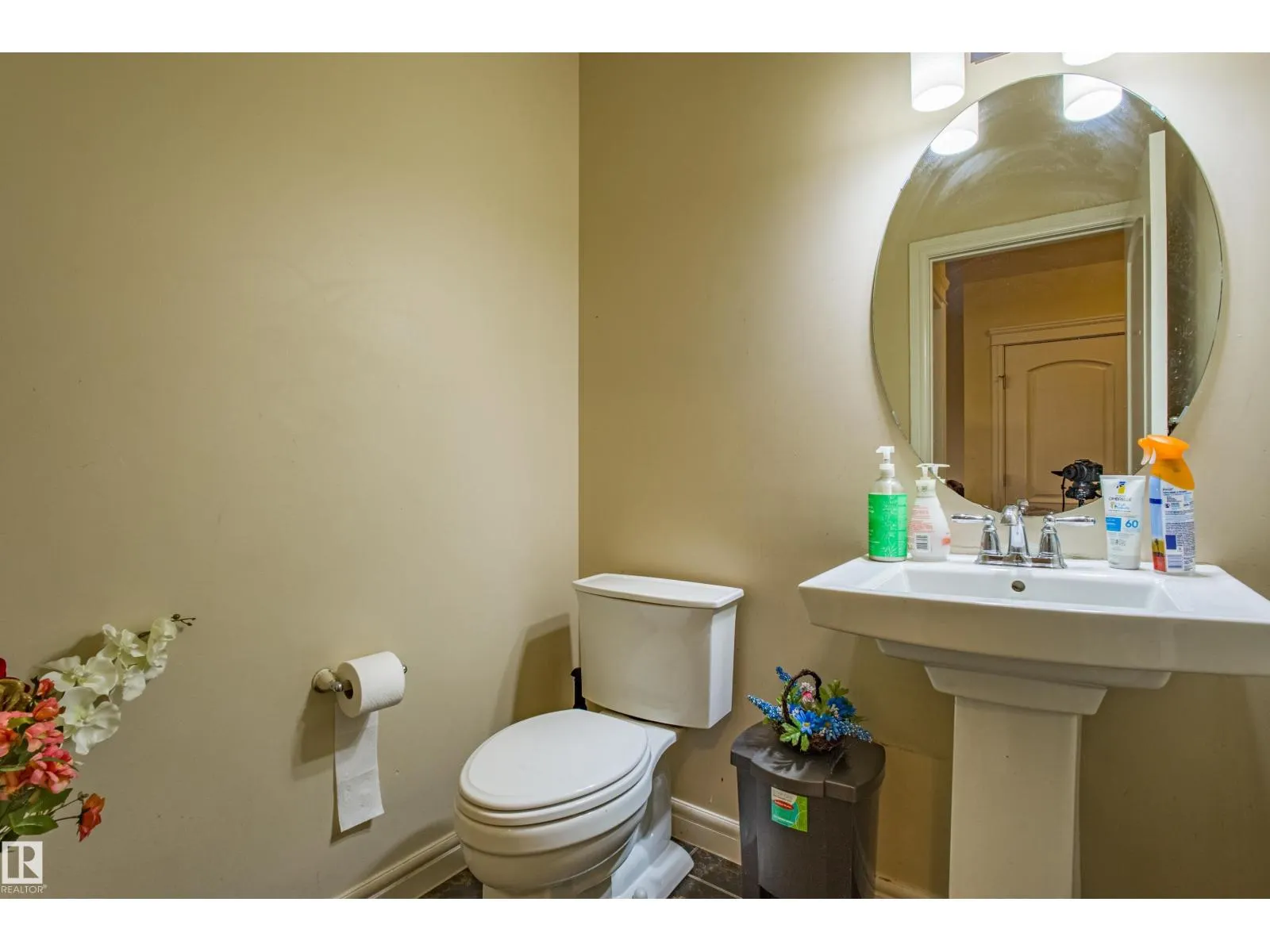 17091 38 Street NW