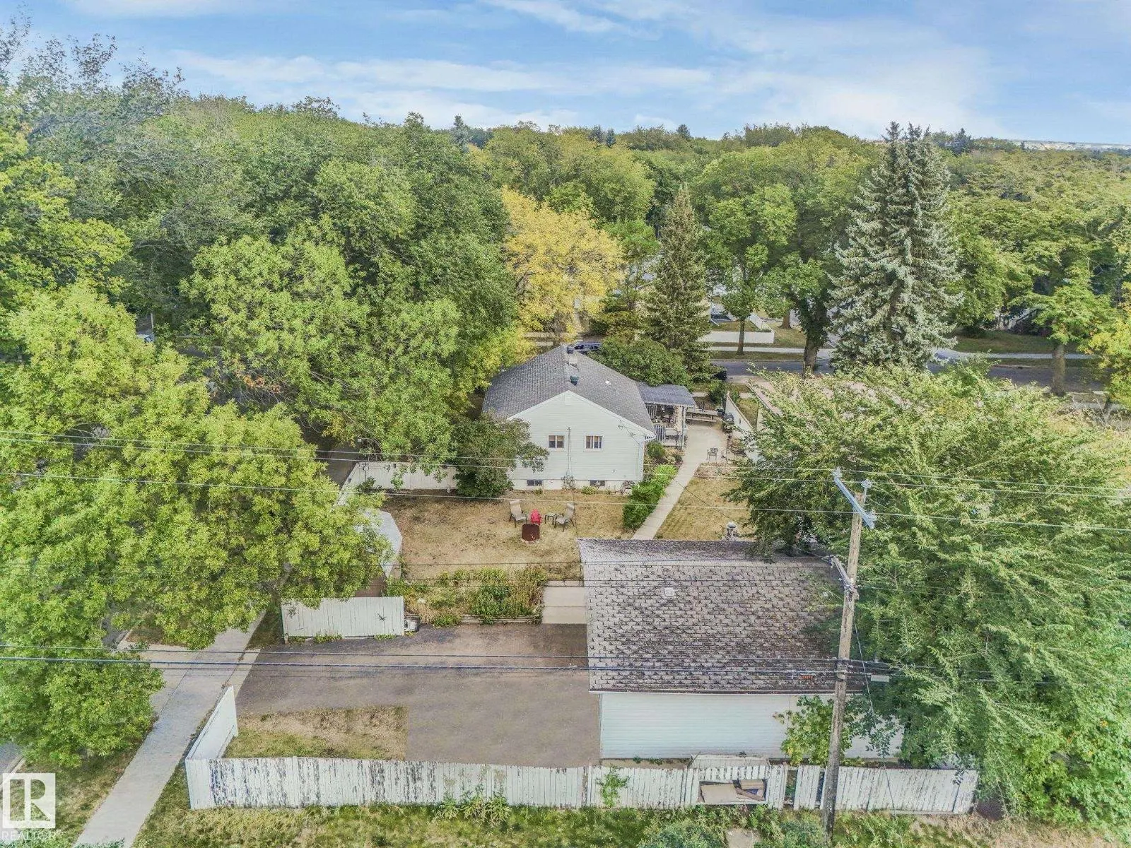 11864 58 ST NW