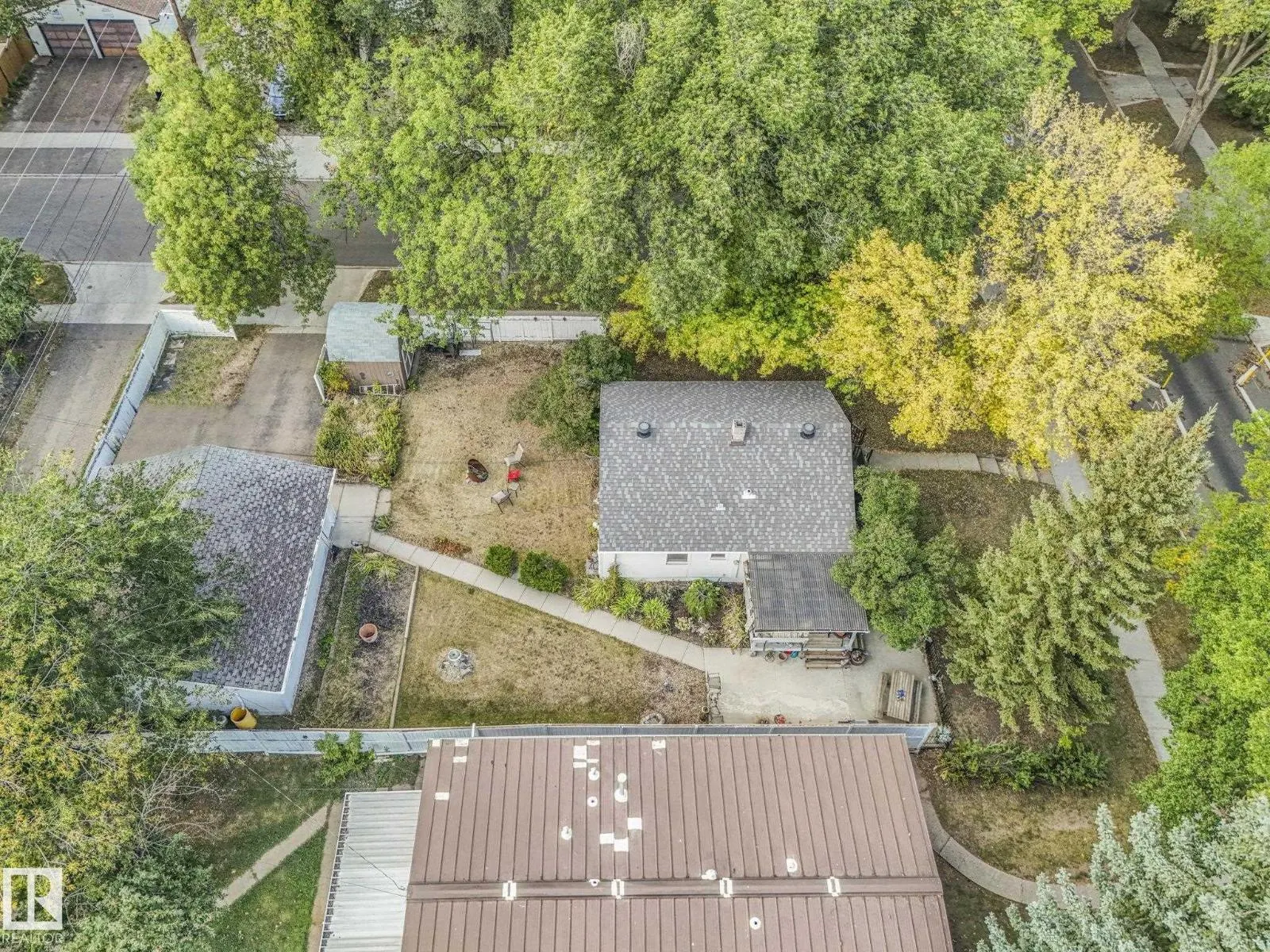 11864 58 ST NW