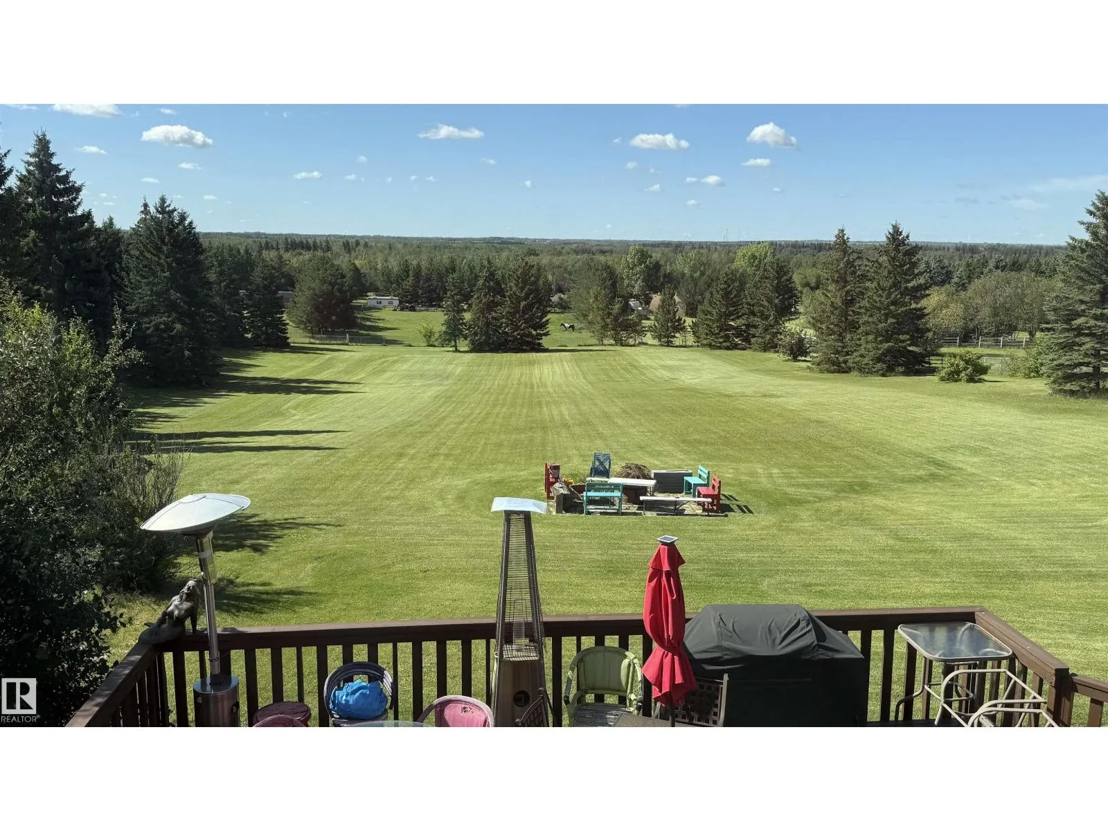 53310 RR 221 229 Hunter’s Hill NW