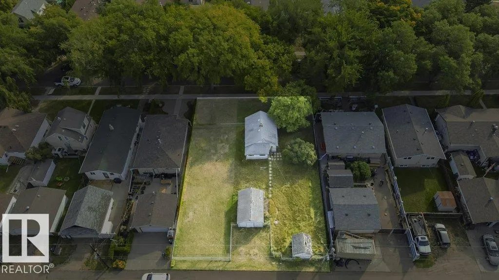 12024 56 ST NW