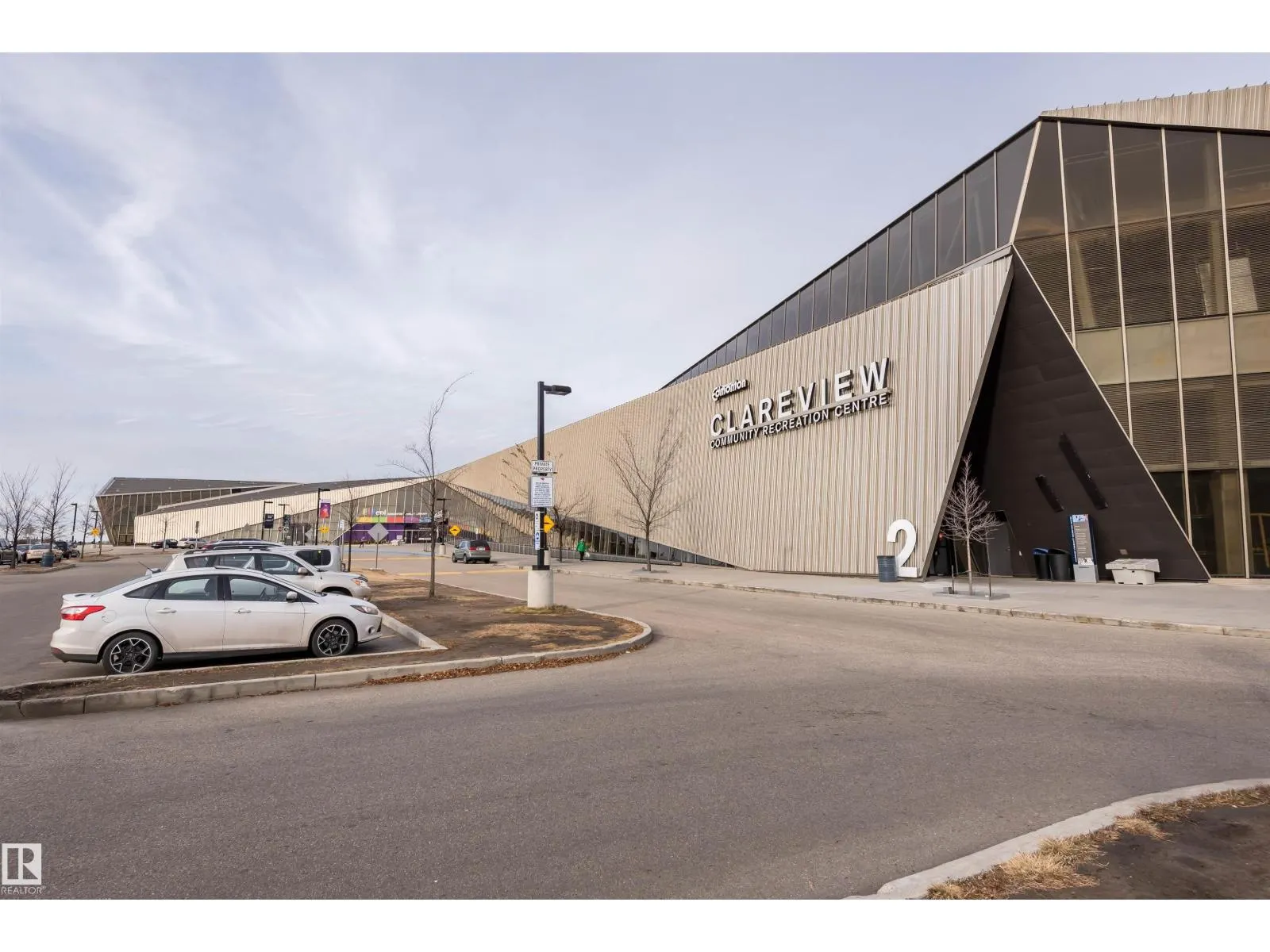 #1-307 4245 139 AV NW