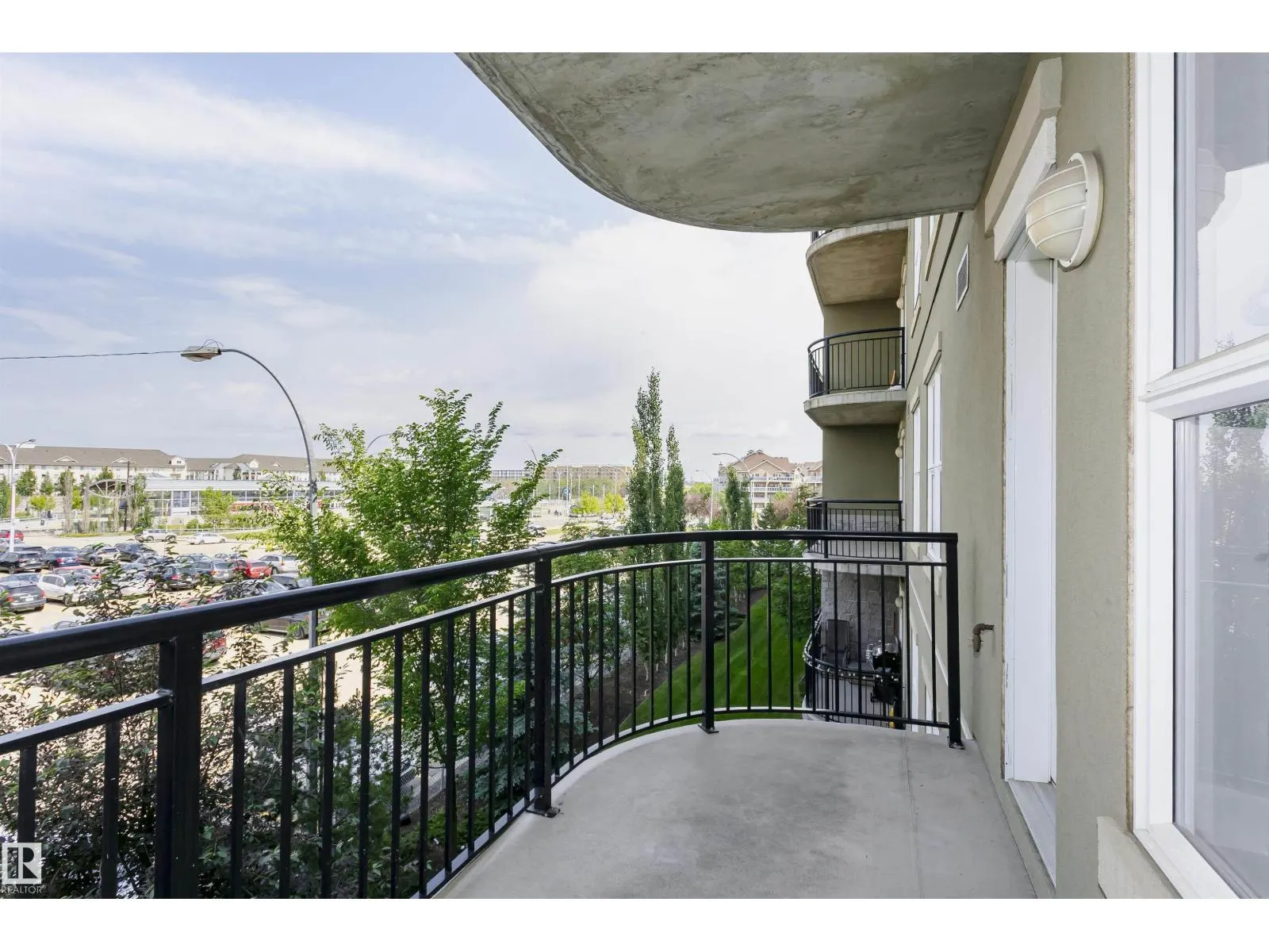 #1-307 4245 139 AV NW