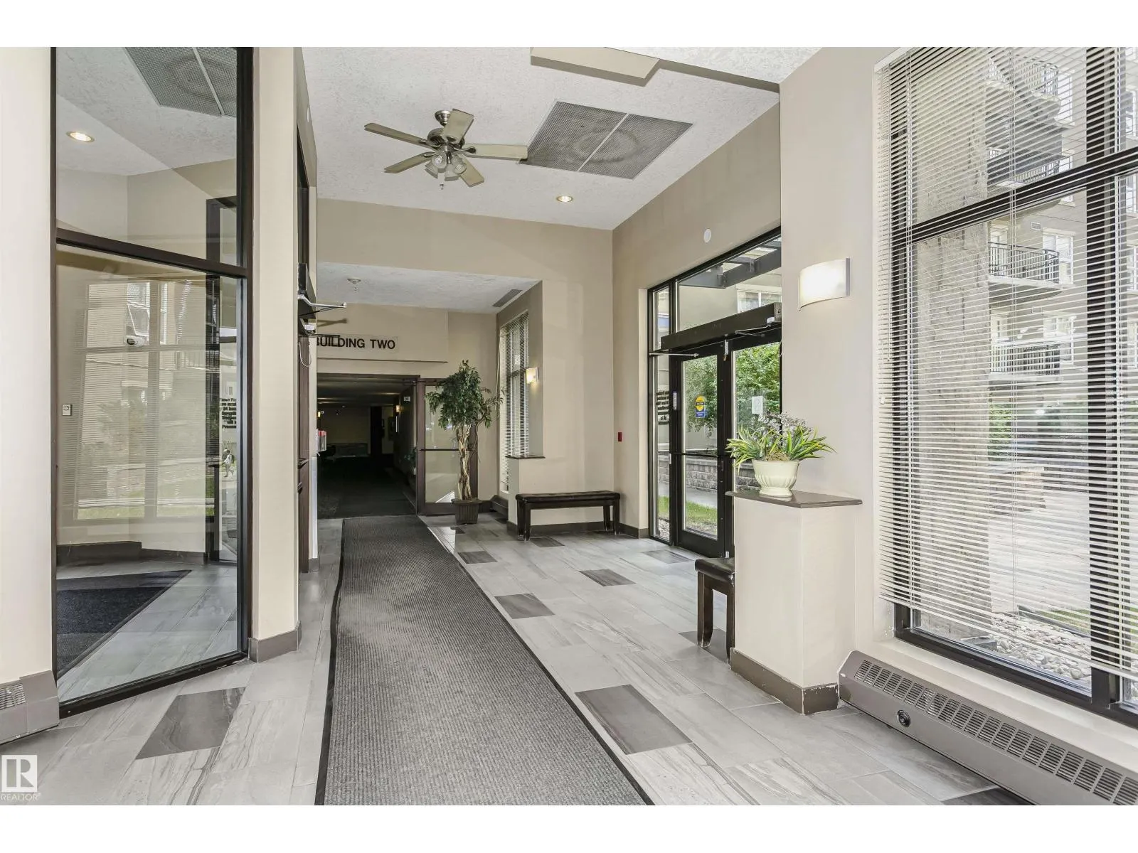 #1-307 4245 139 AV NW