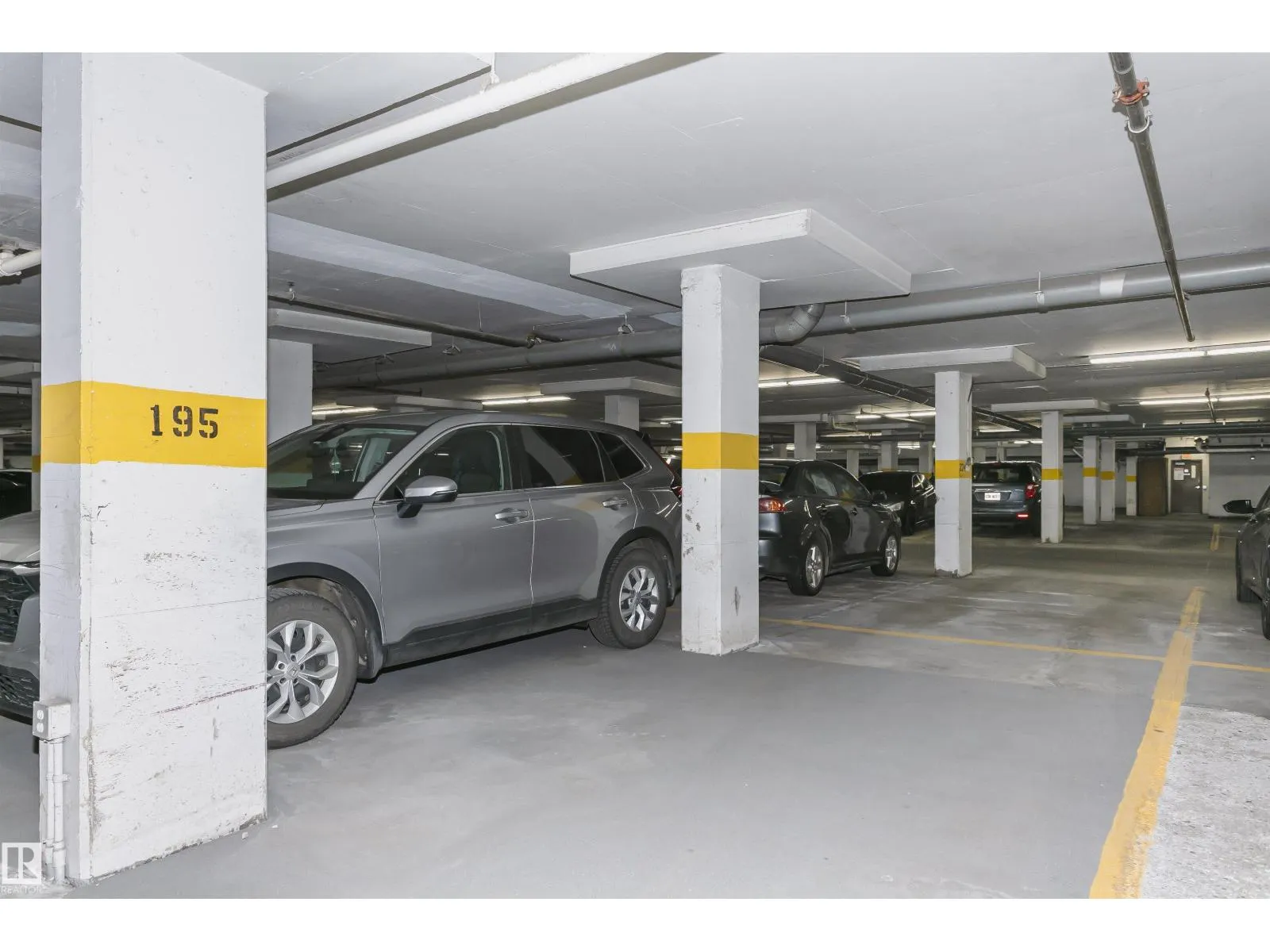 #1-307 4245 139 AV NW