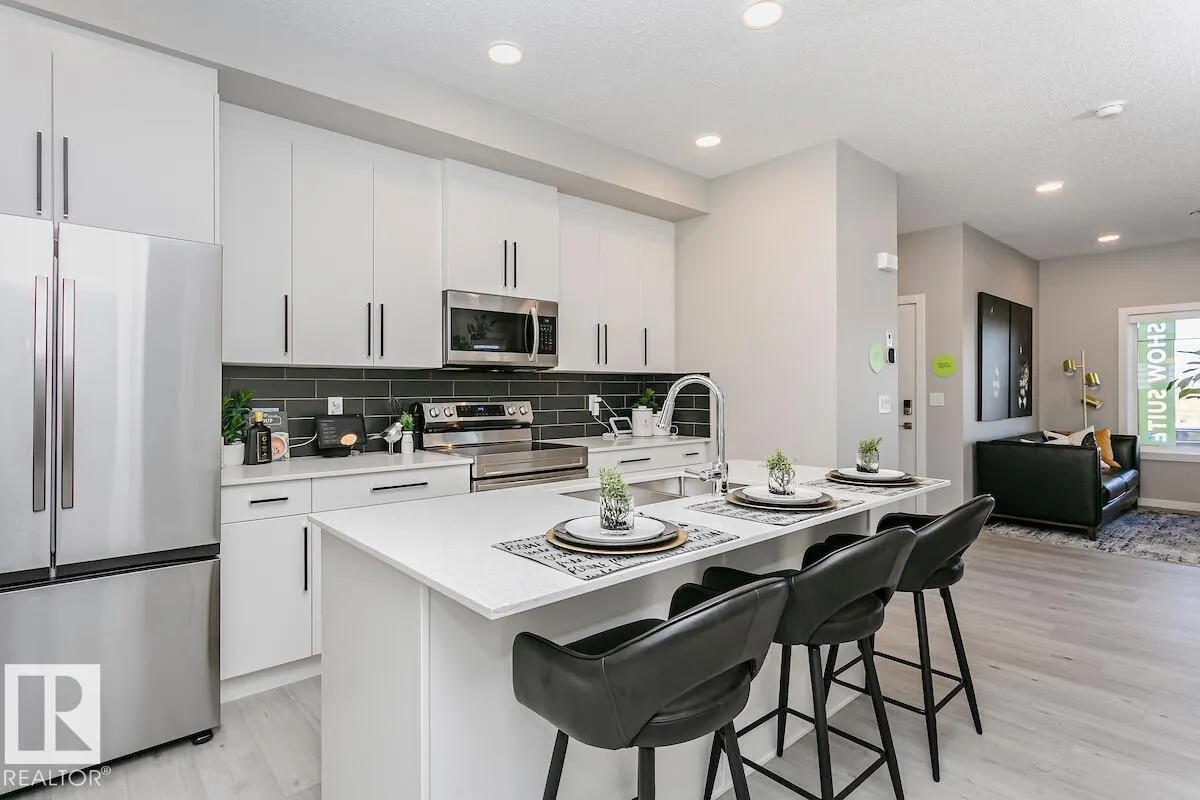 715 Cambrian BV W