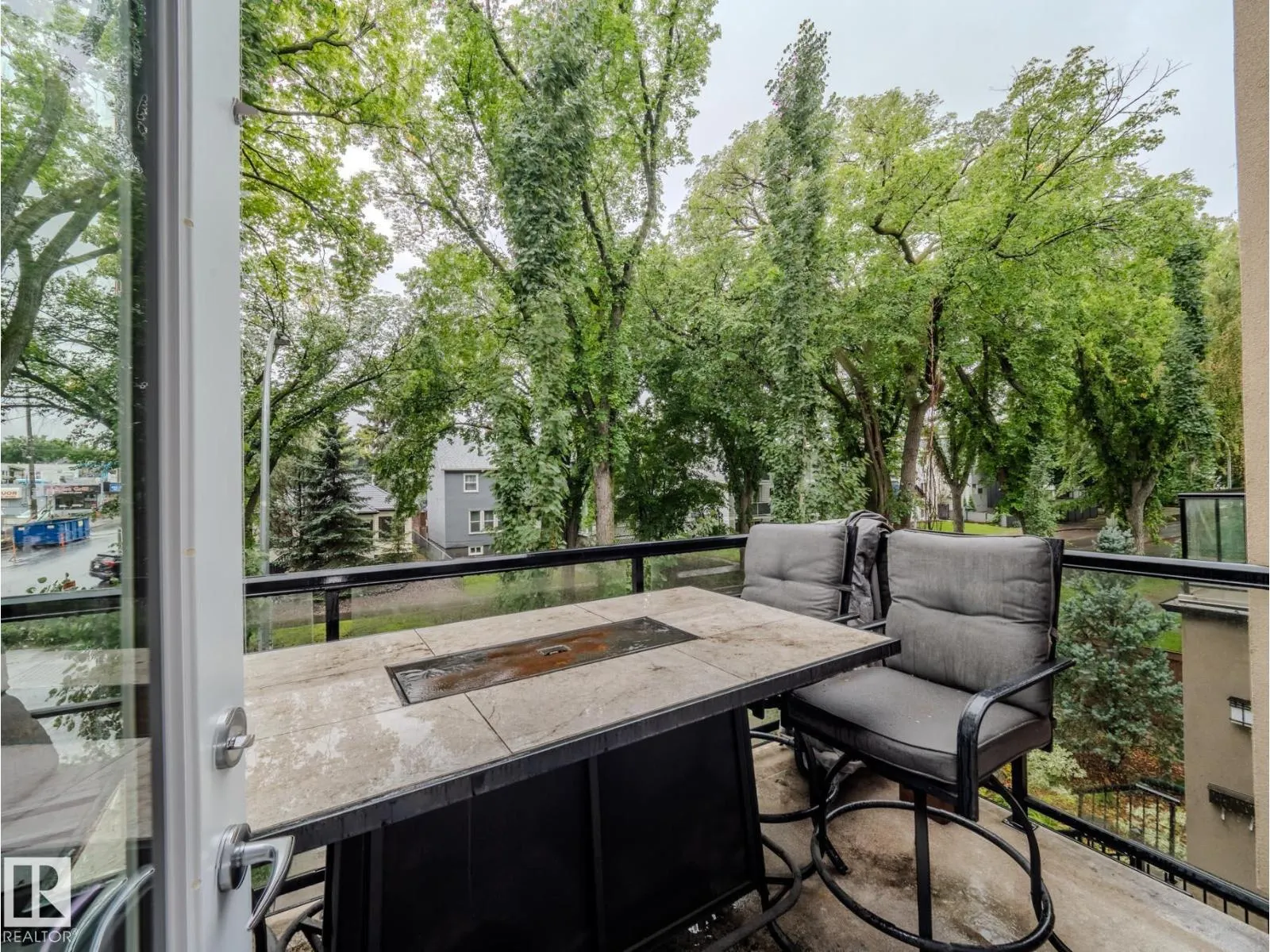 8306 108 ST NW