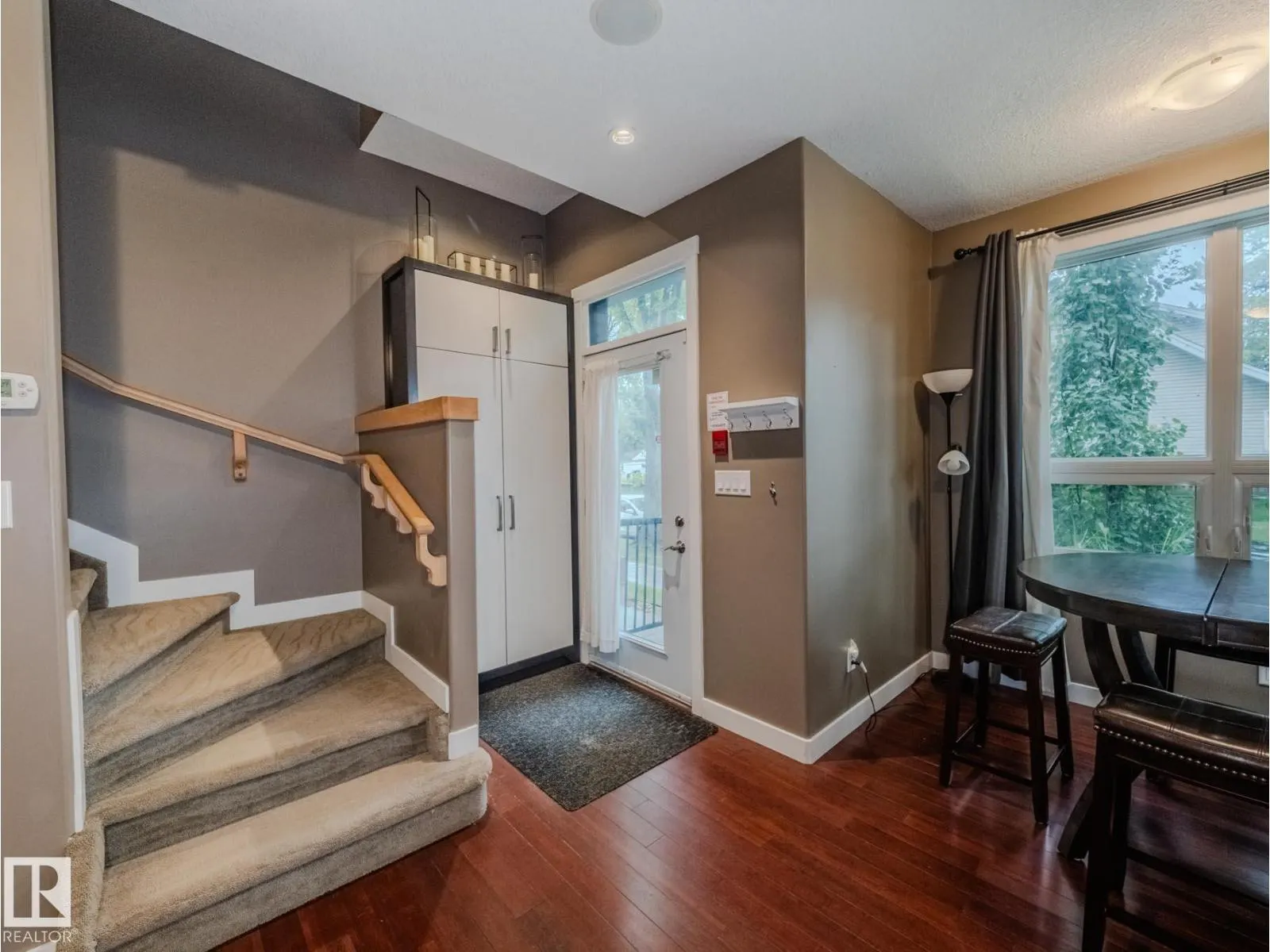 8306 108 ST NW
