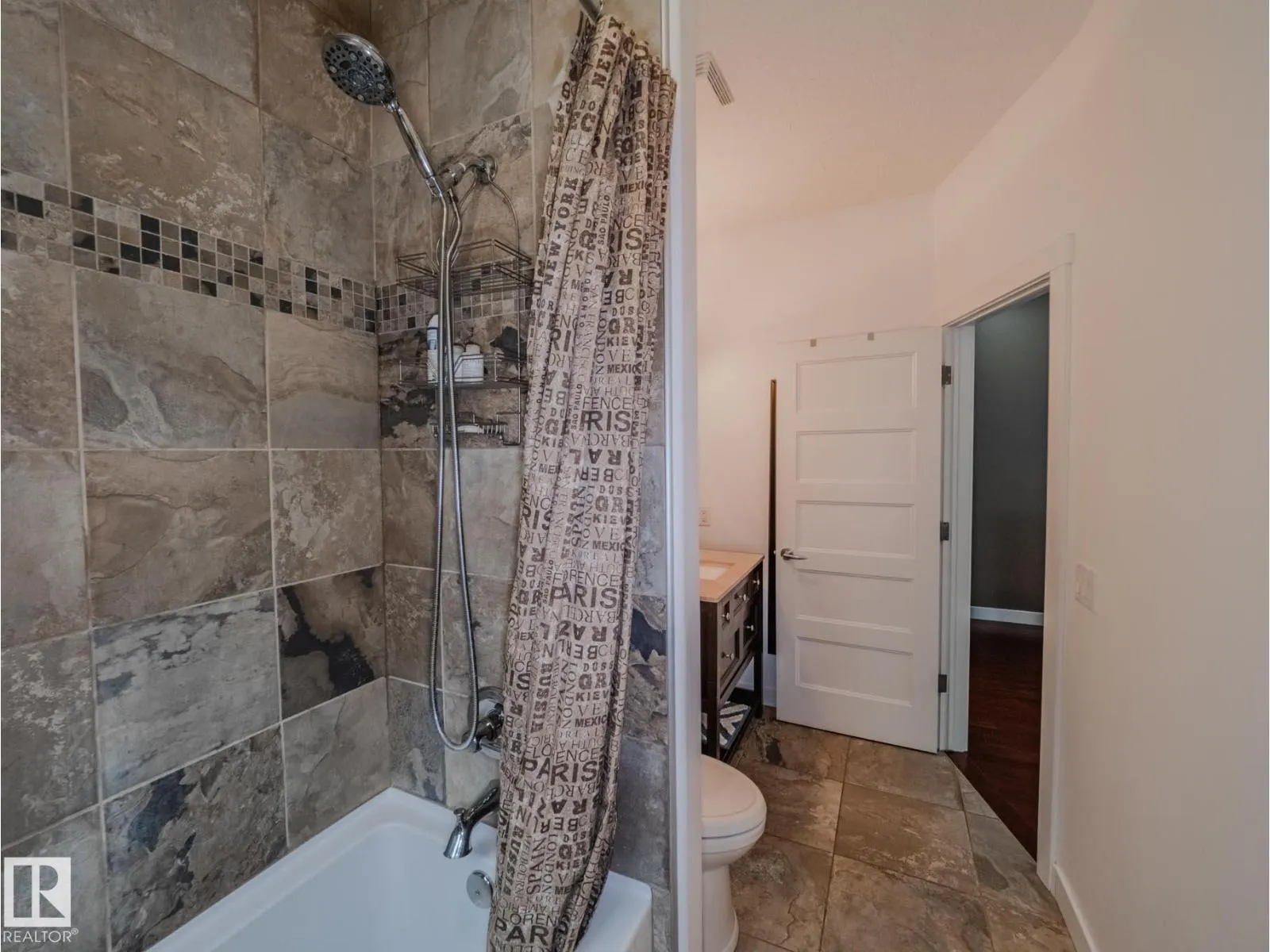 8306 108 ST NW