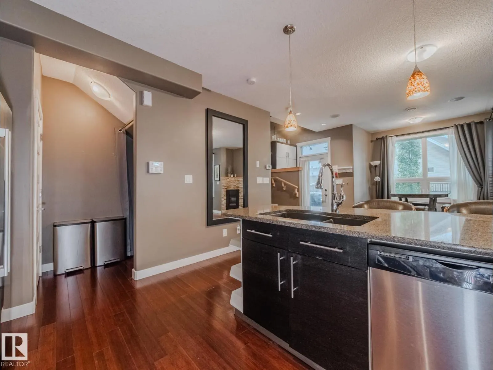 8306 108 ST NW