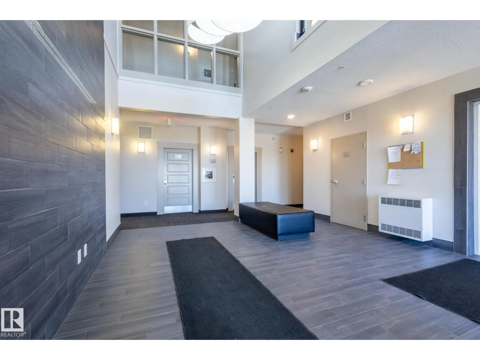 #403 320 AMBLESIDE LI SW
