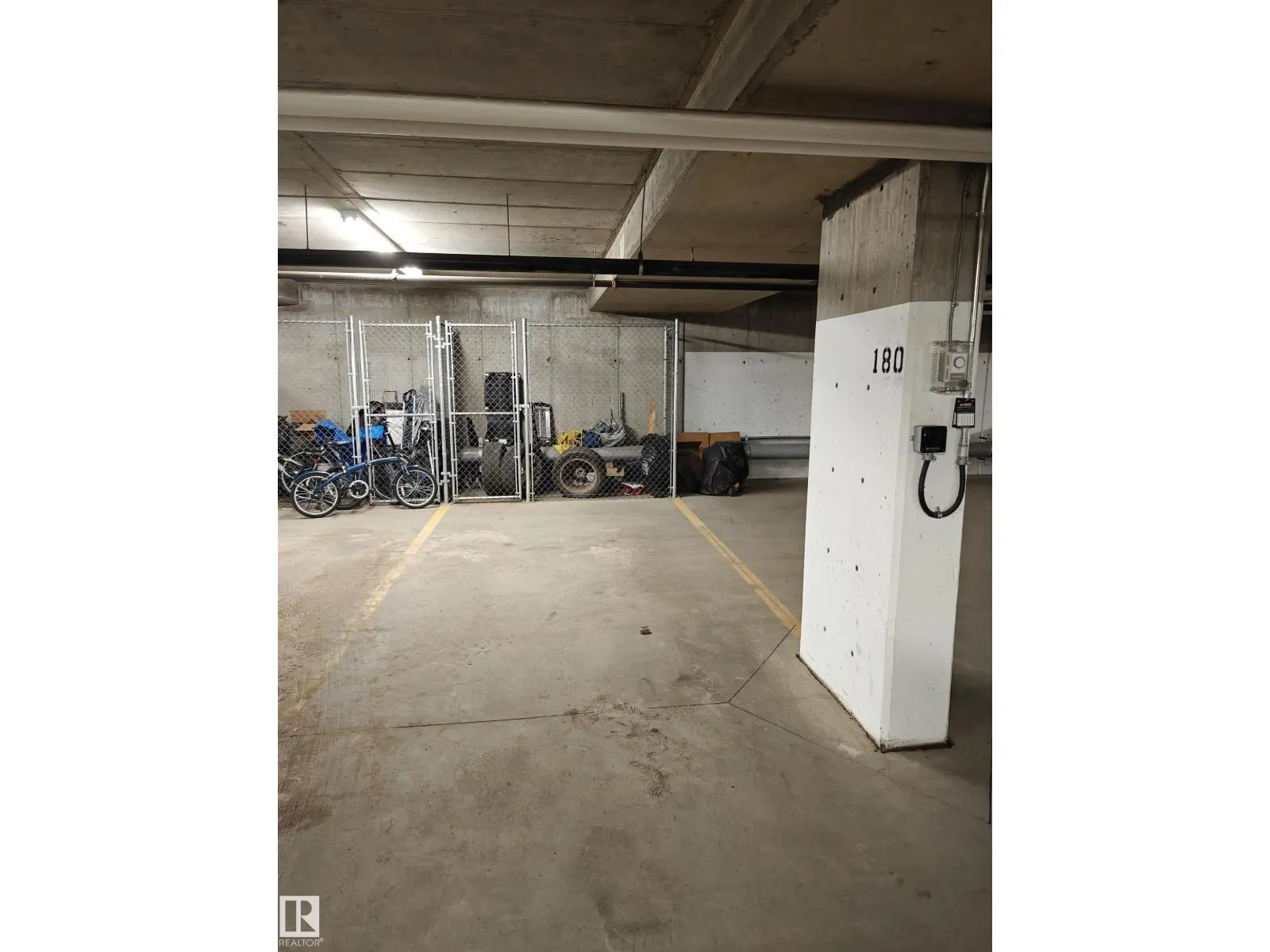 #403 320 AMBLESIDE LI SW