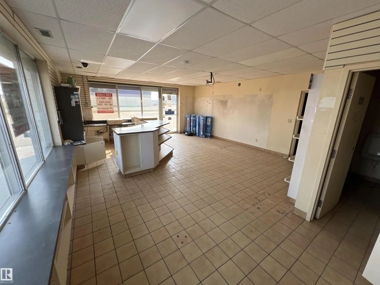 #104a 104 South AV