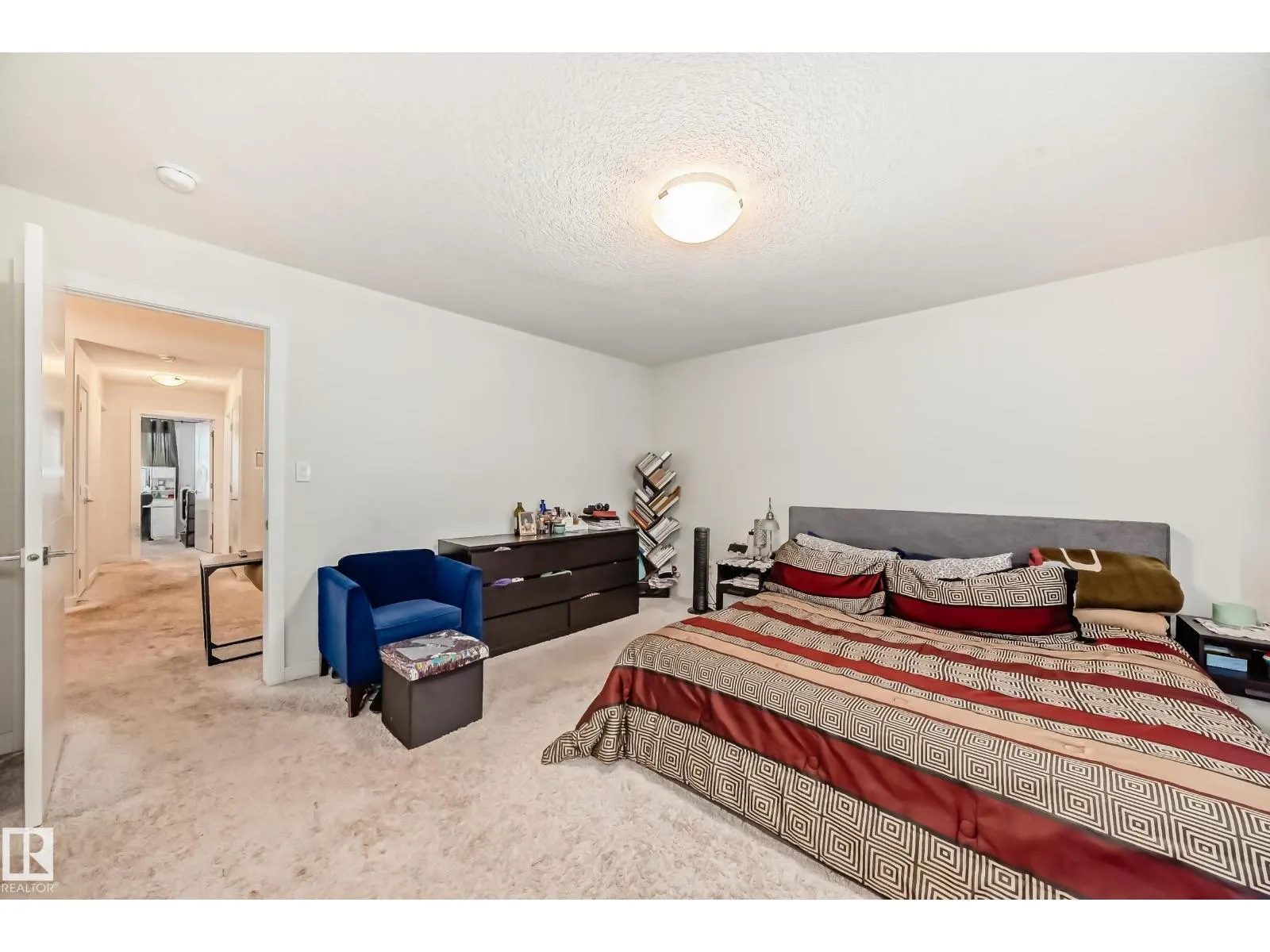 7430 CREIGHTON PL SW SW