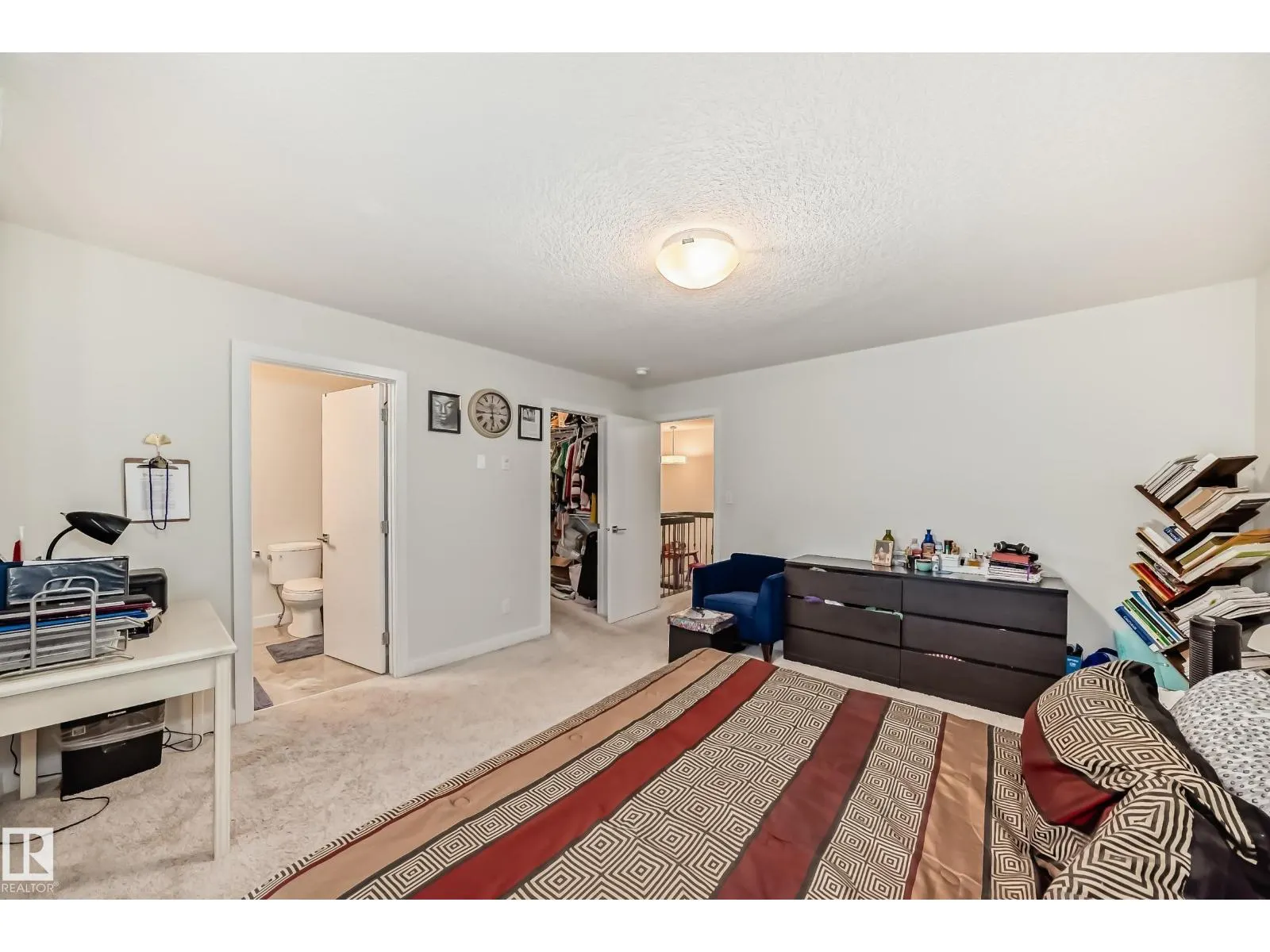 7430 CREIGHTON PL SW SW