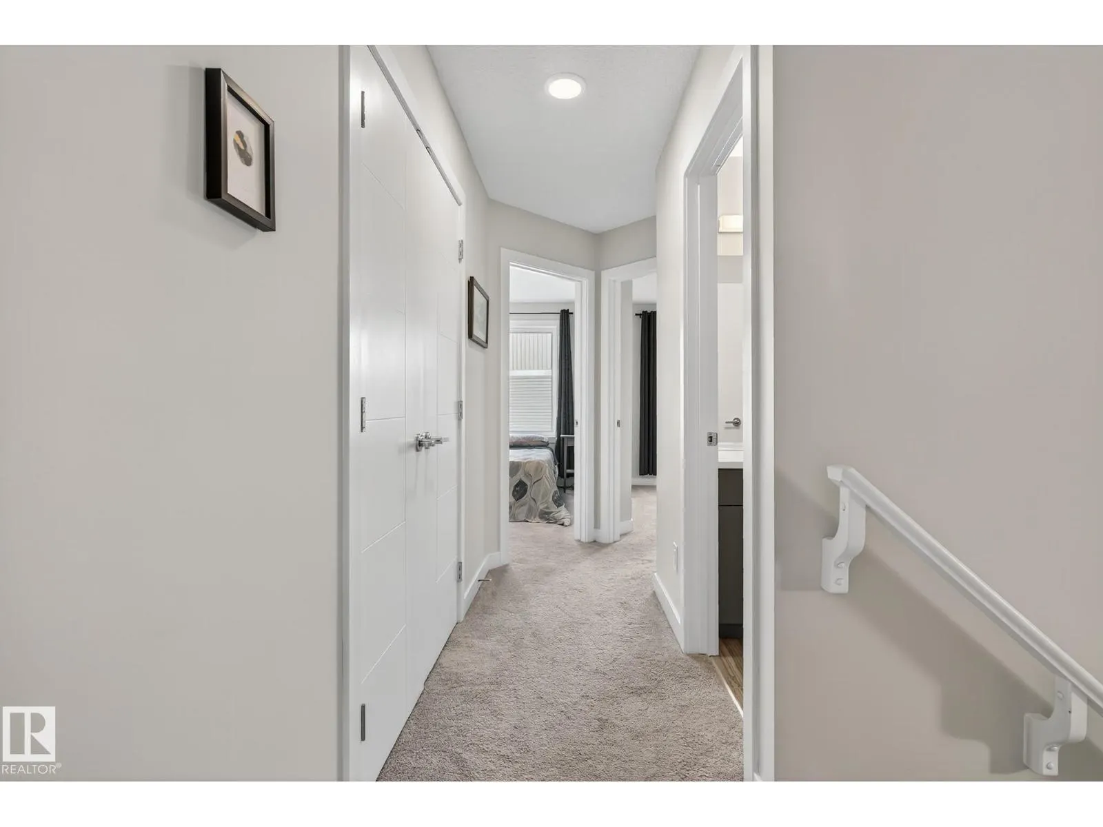 #9 1051 GRAYDON HILL BV SW