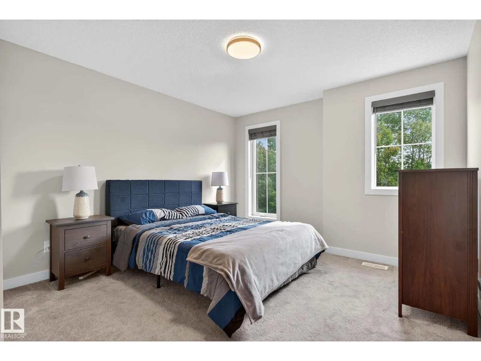 #9 1051 GRAYDON HILL BV SW