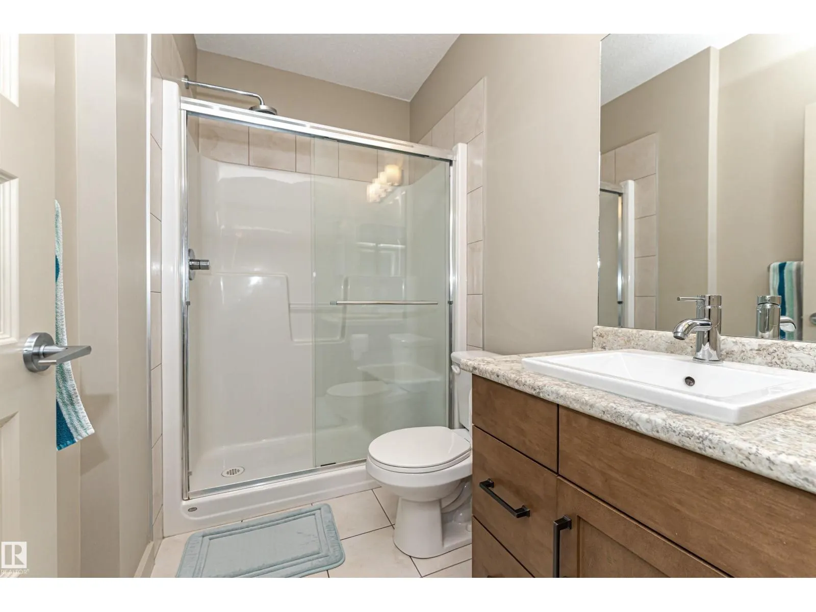 #225 503 Albany Way NW