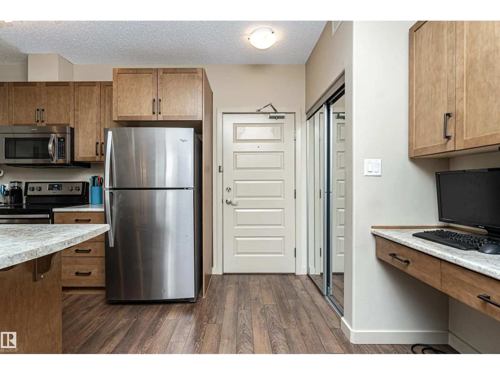 #225 503 Albany Way NW