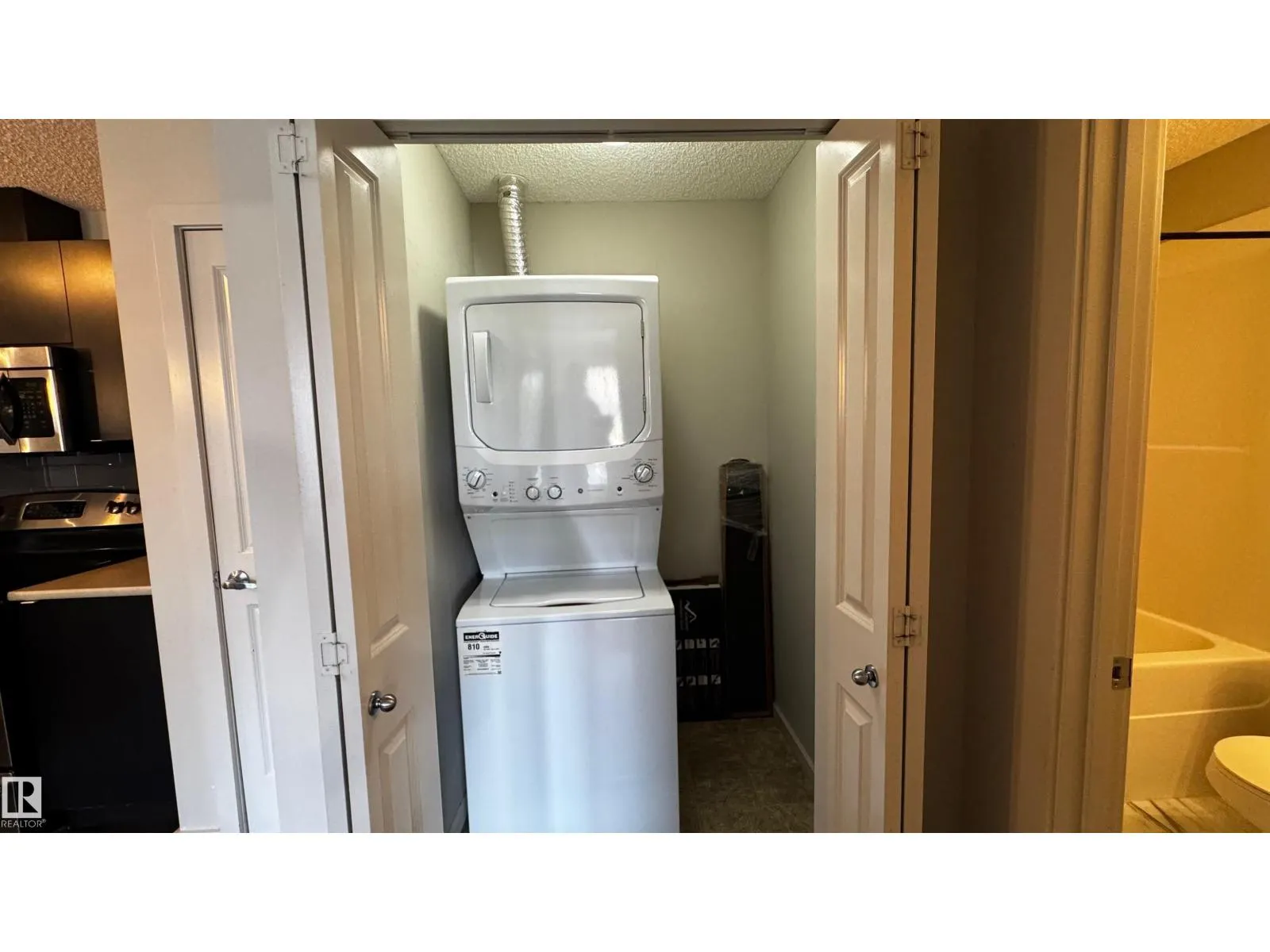 #132 344 WINDERMERE RD SW
