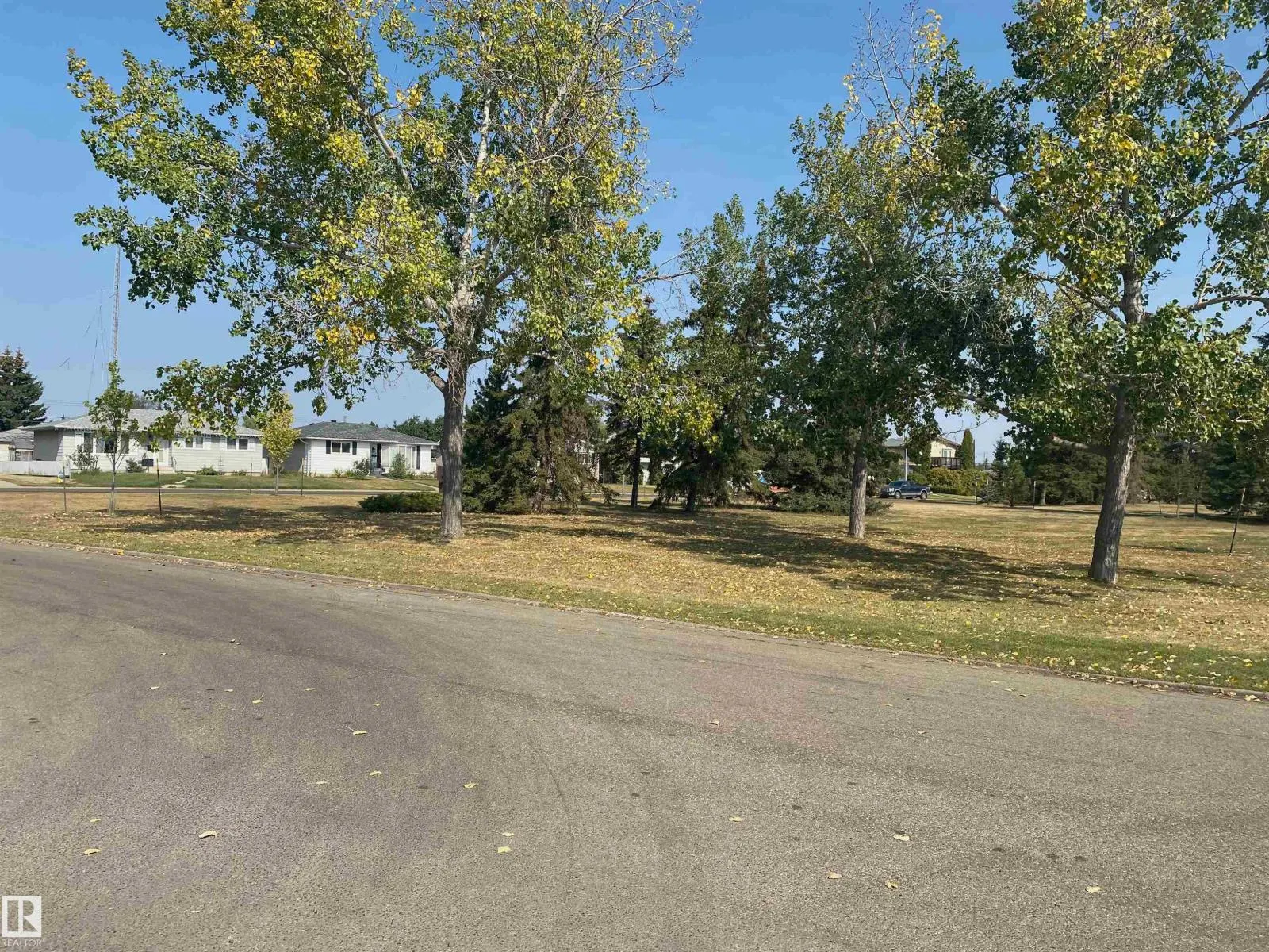 7815 134B AV NW