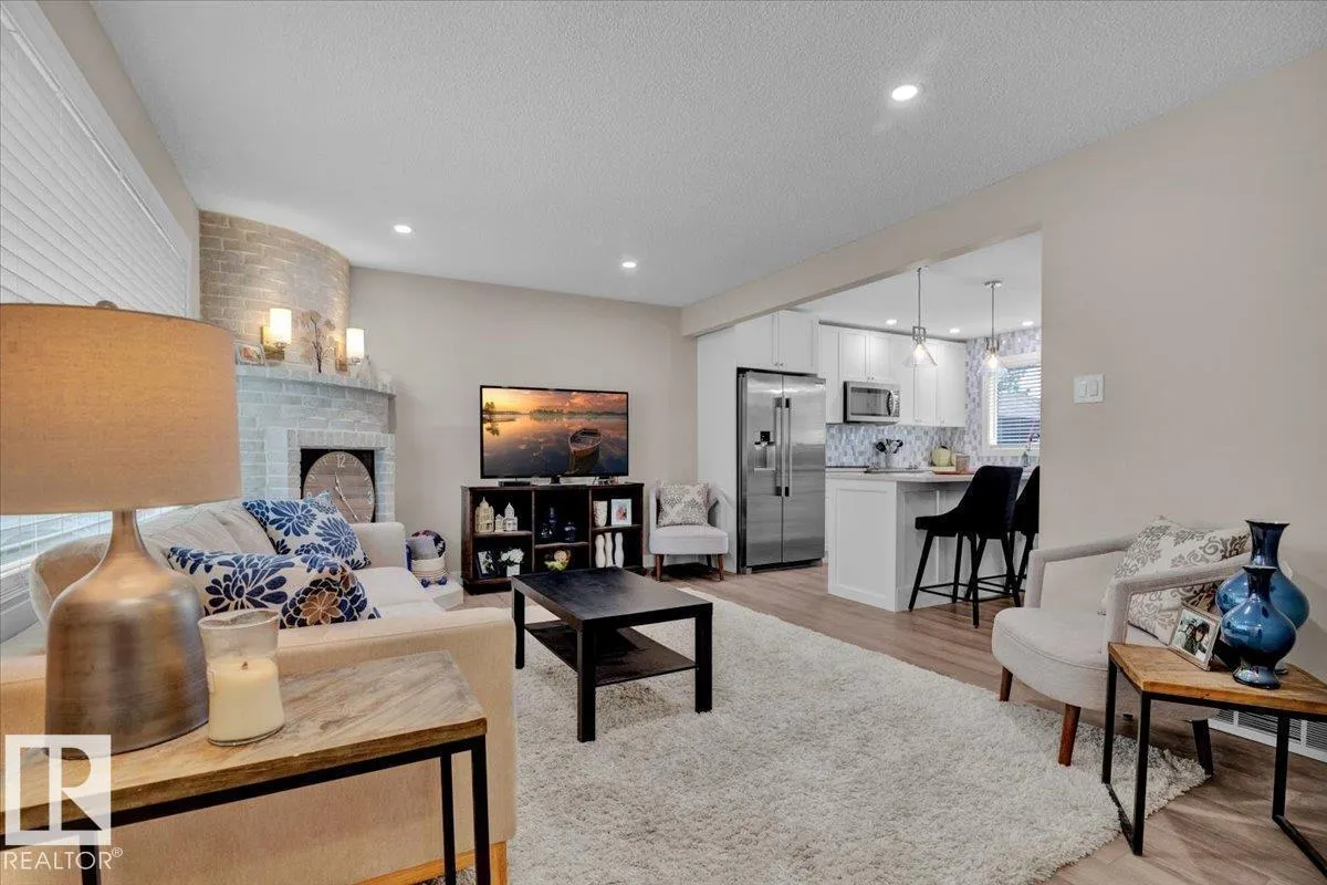 34 STARLING DR