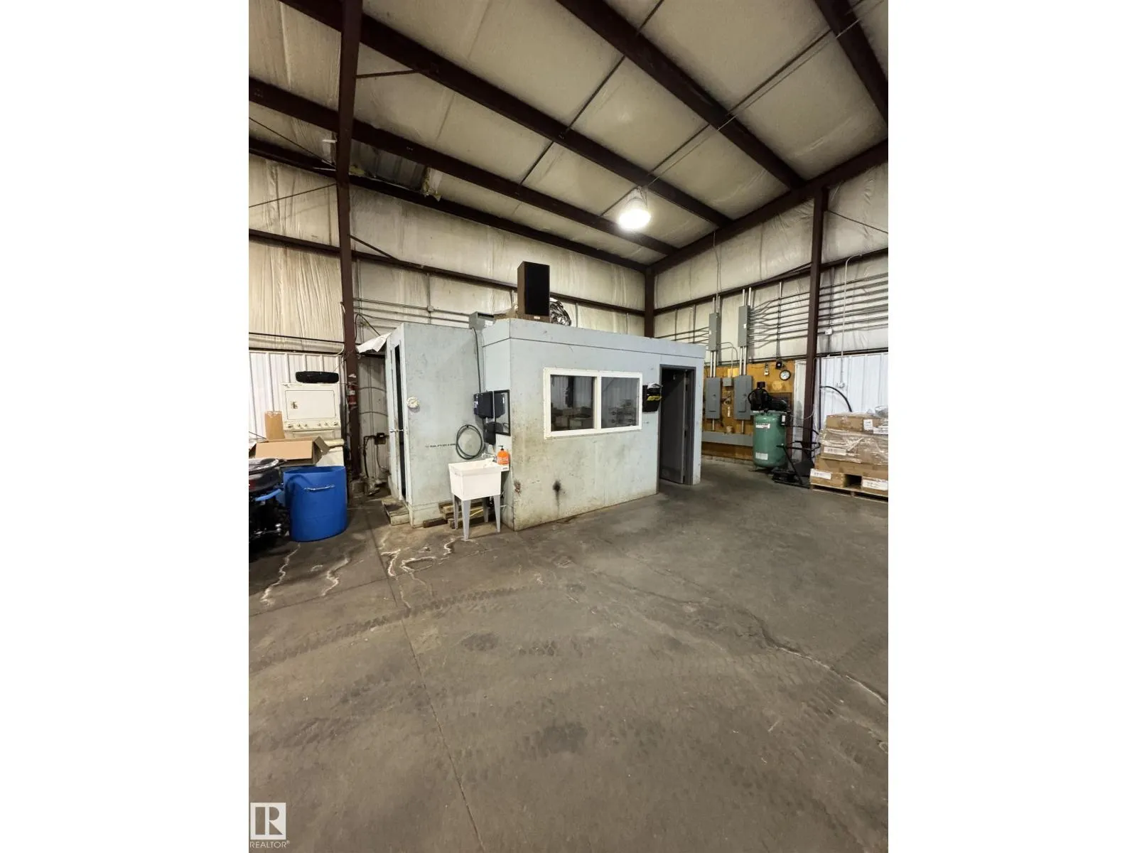 4840 52 ST