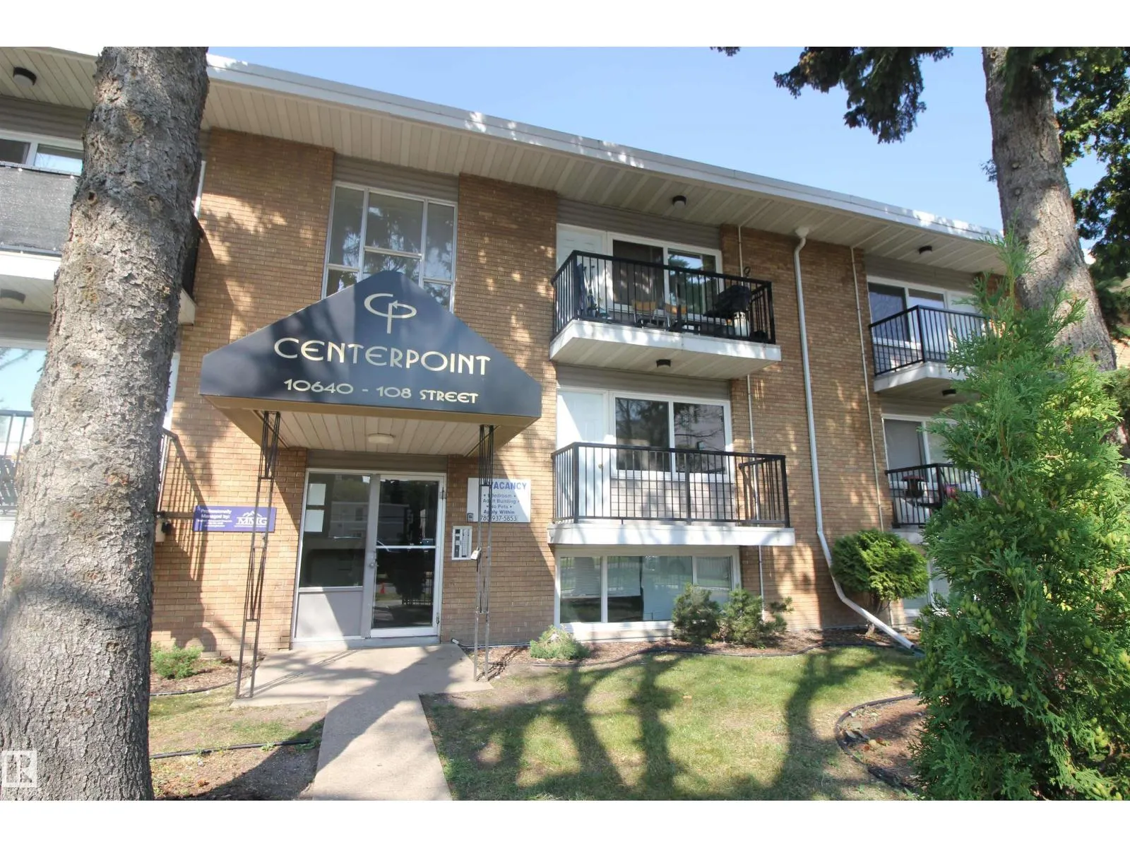 #28 10640 108 ST NW