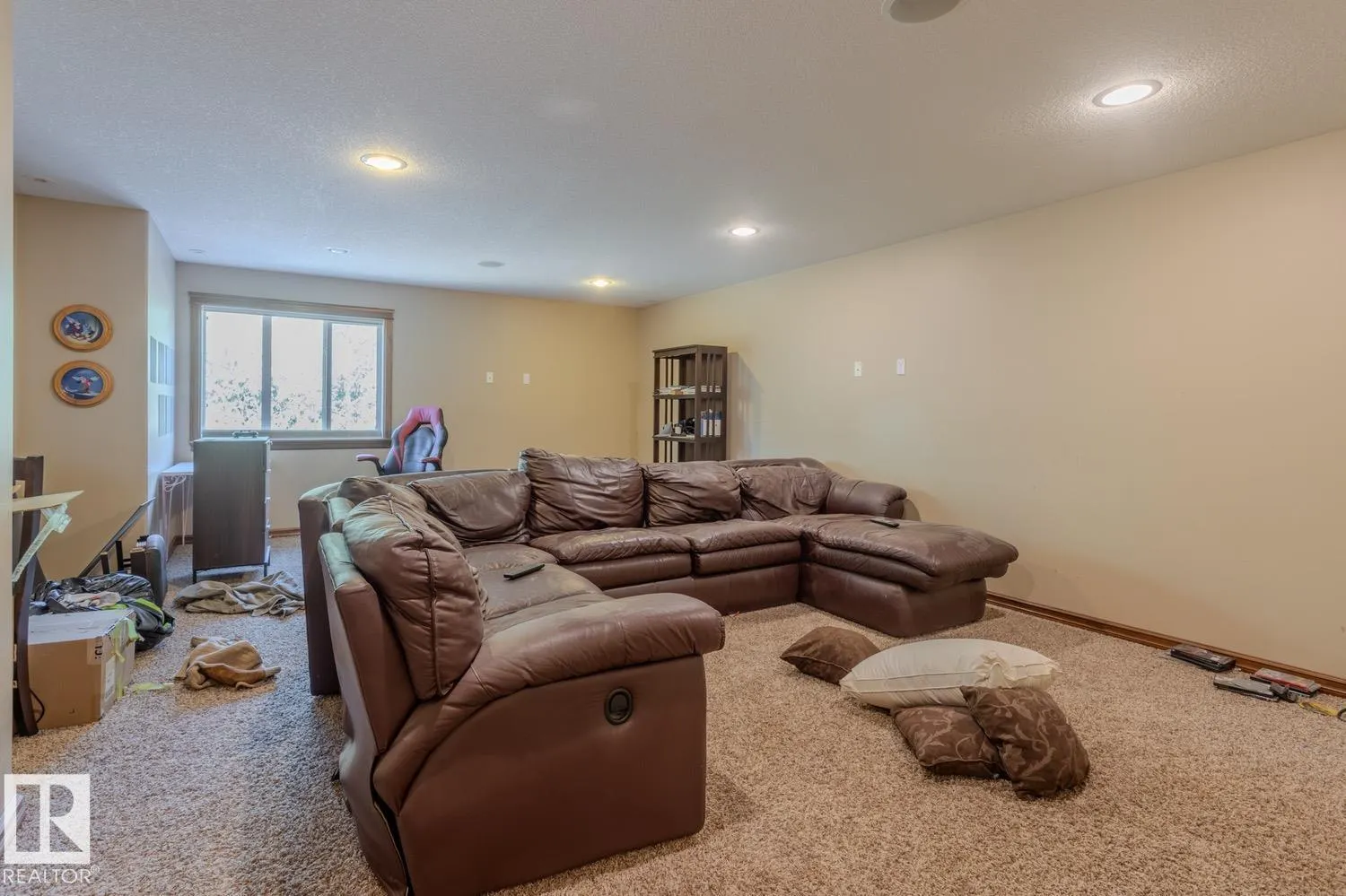 27510 HWY 37