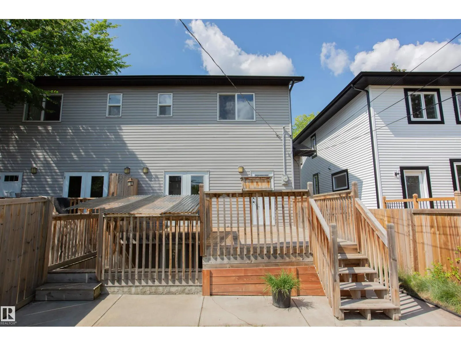 11215 125 ST NW