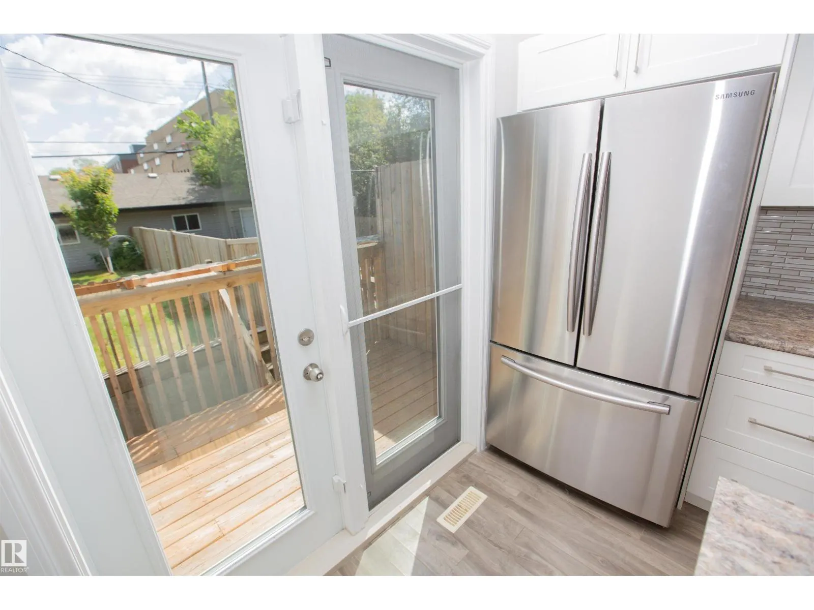 11215 125 ST NW