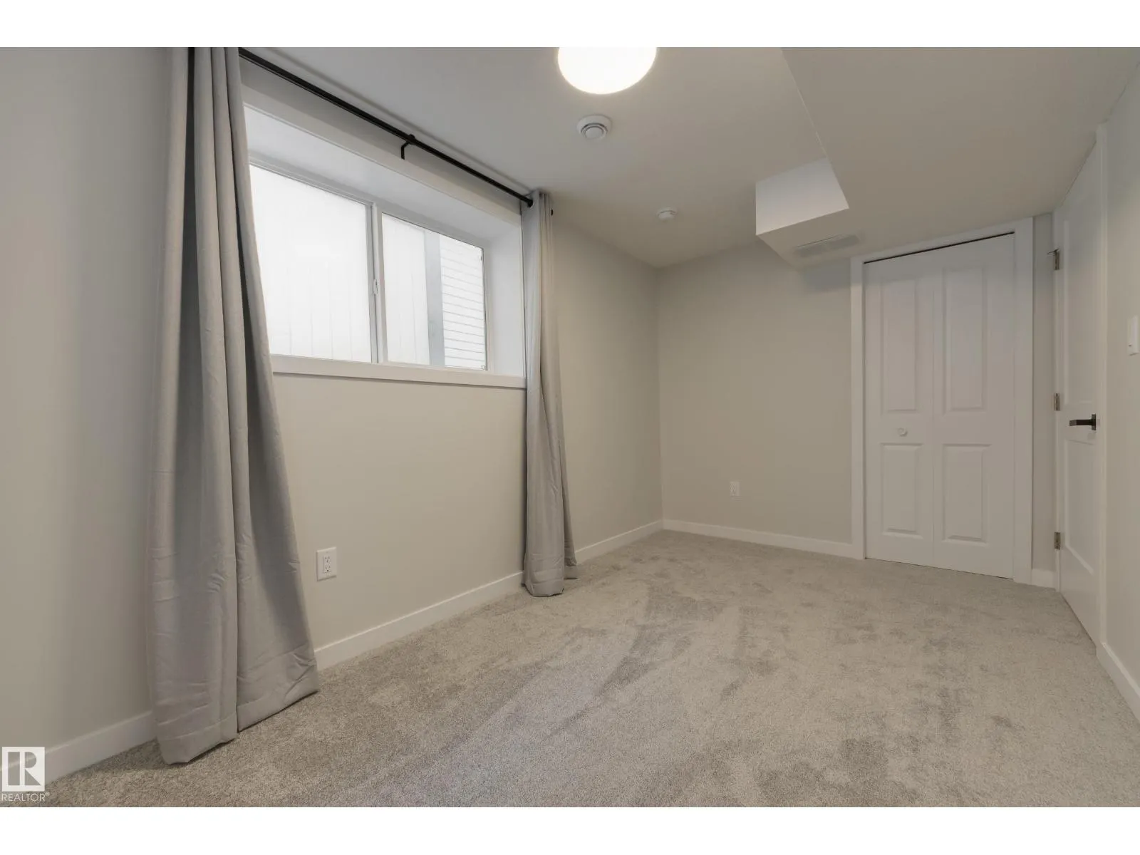 4147 37A AV NW