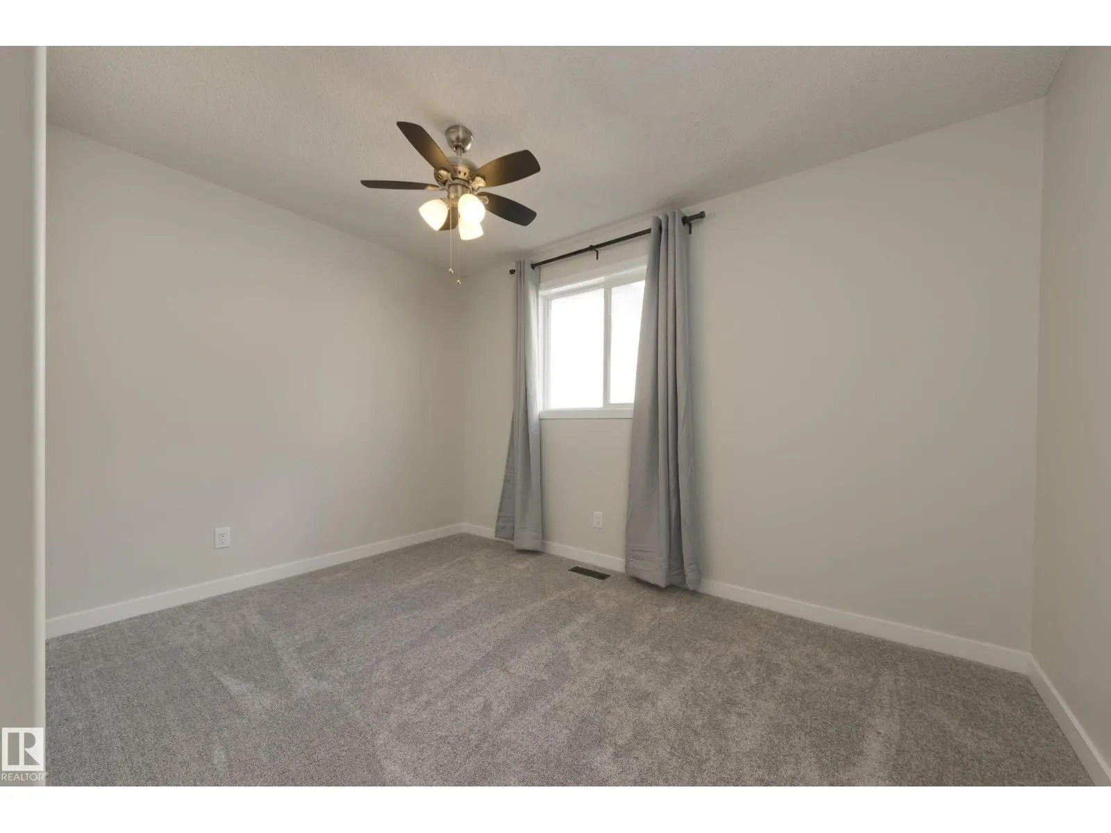 4147 37A AV NW