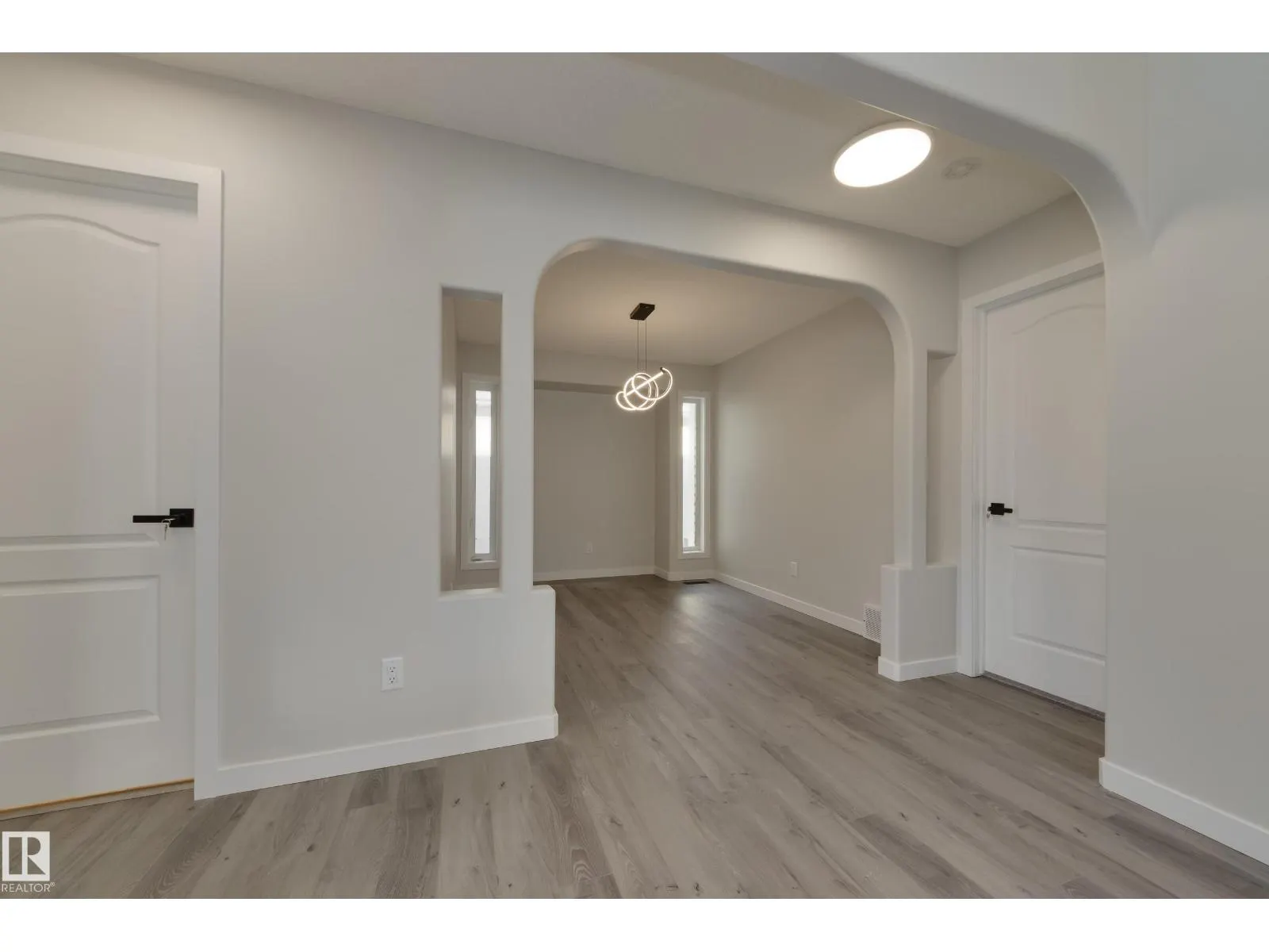4147 37A AV NW