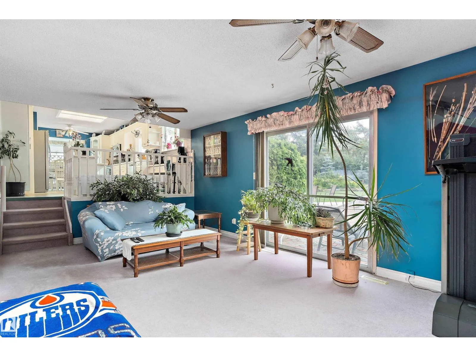 3443 87 ST NW