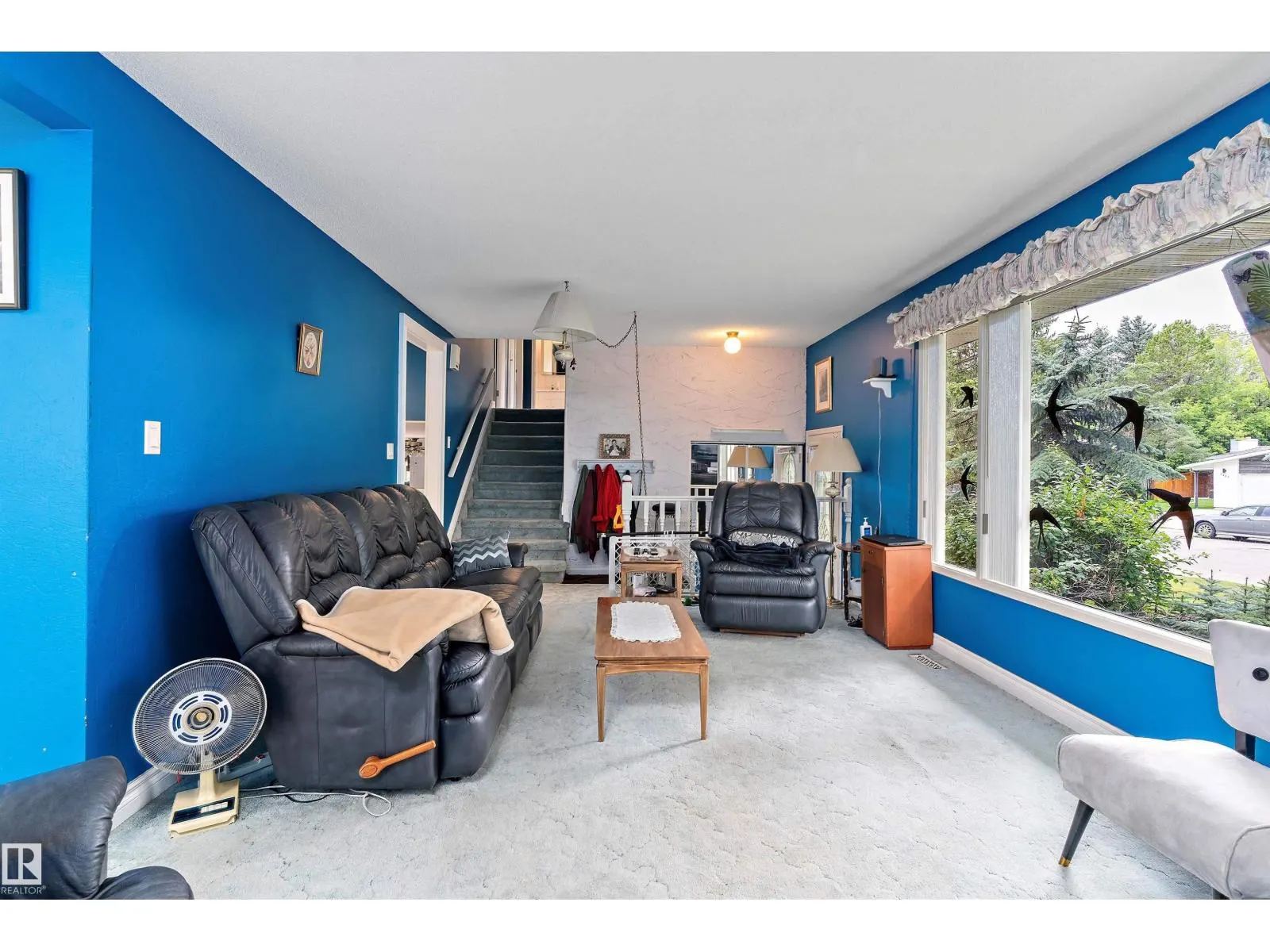 3443 87 ST NW