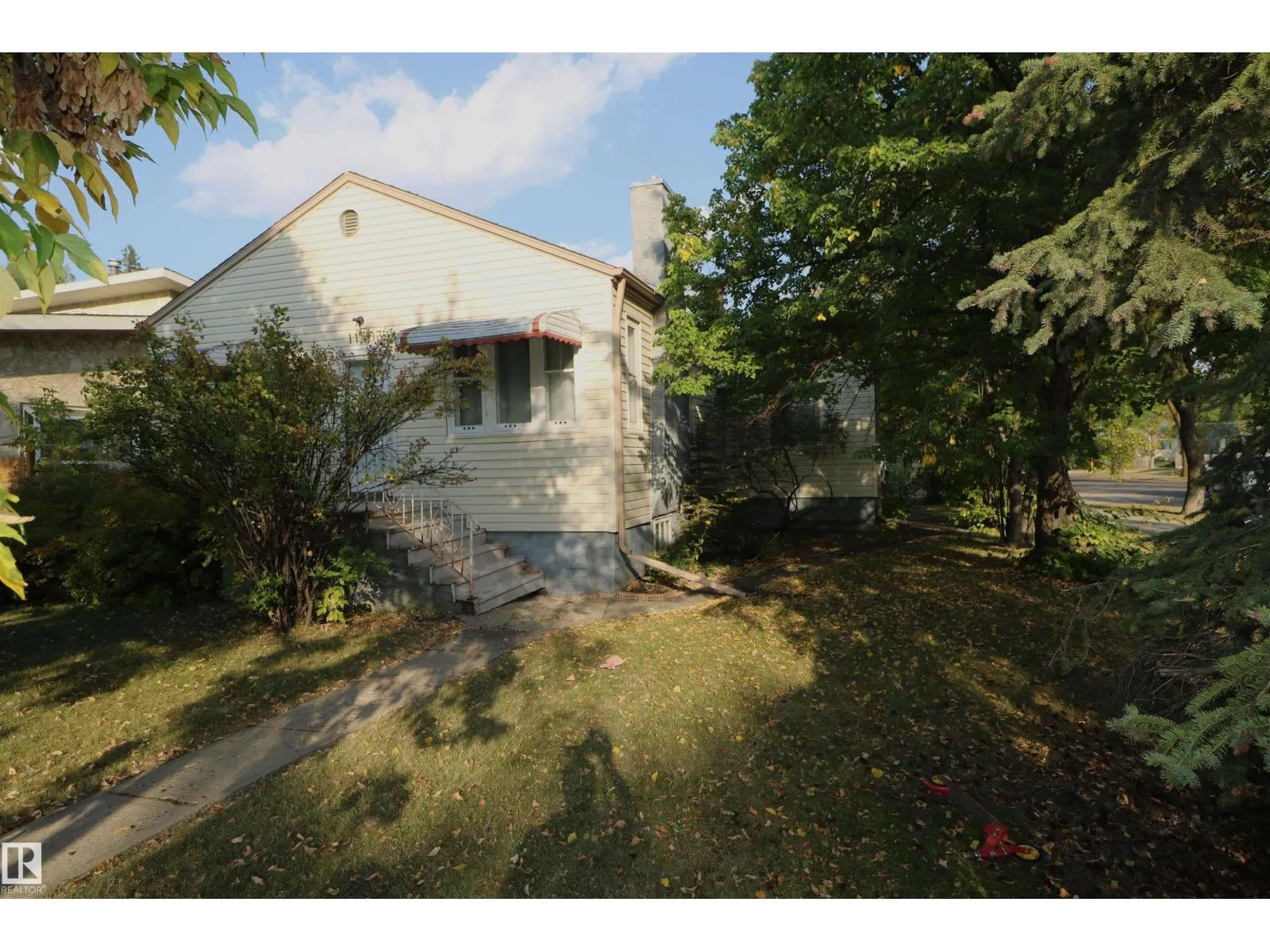11303 ST ALBERT TR NW