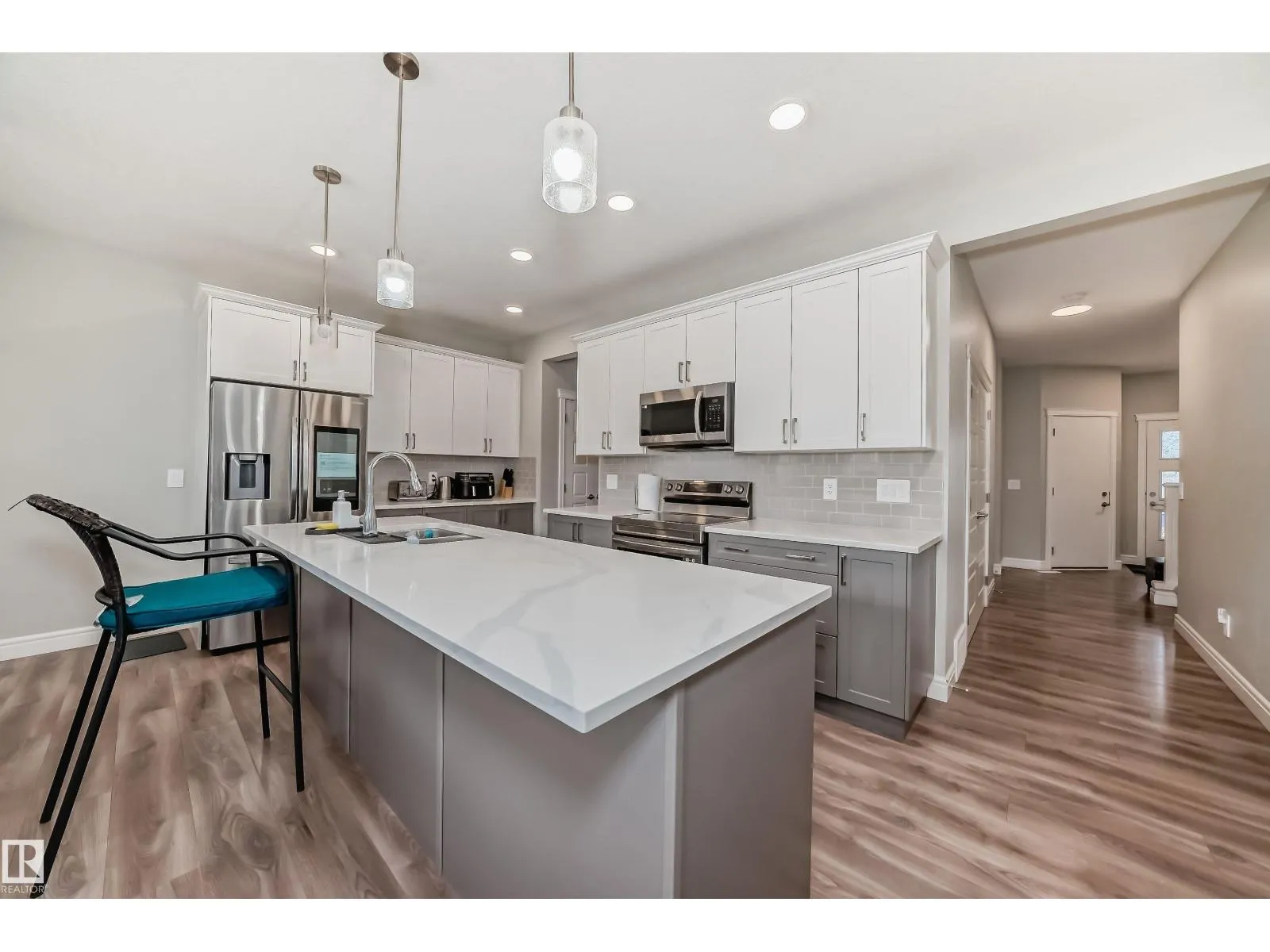 5611 KOOTOOK PL SW