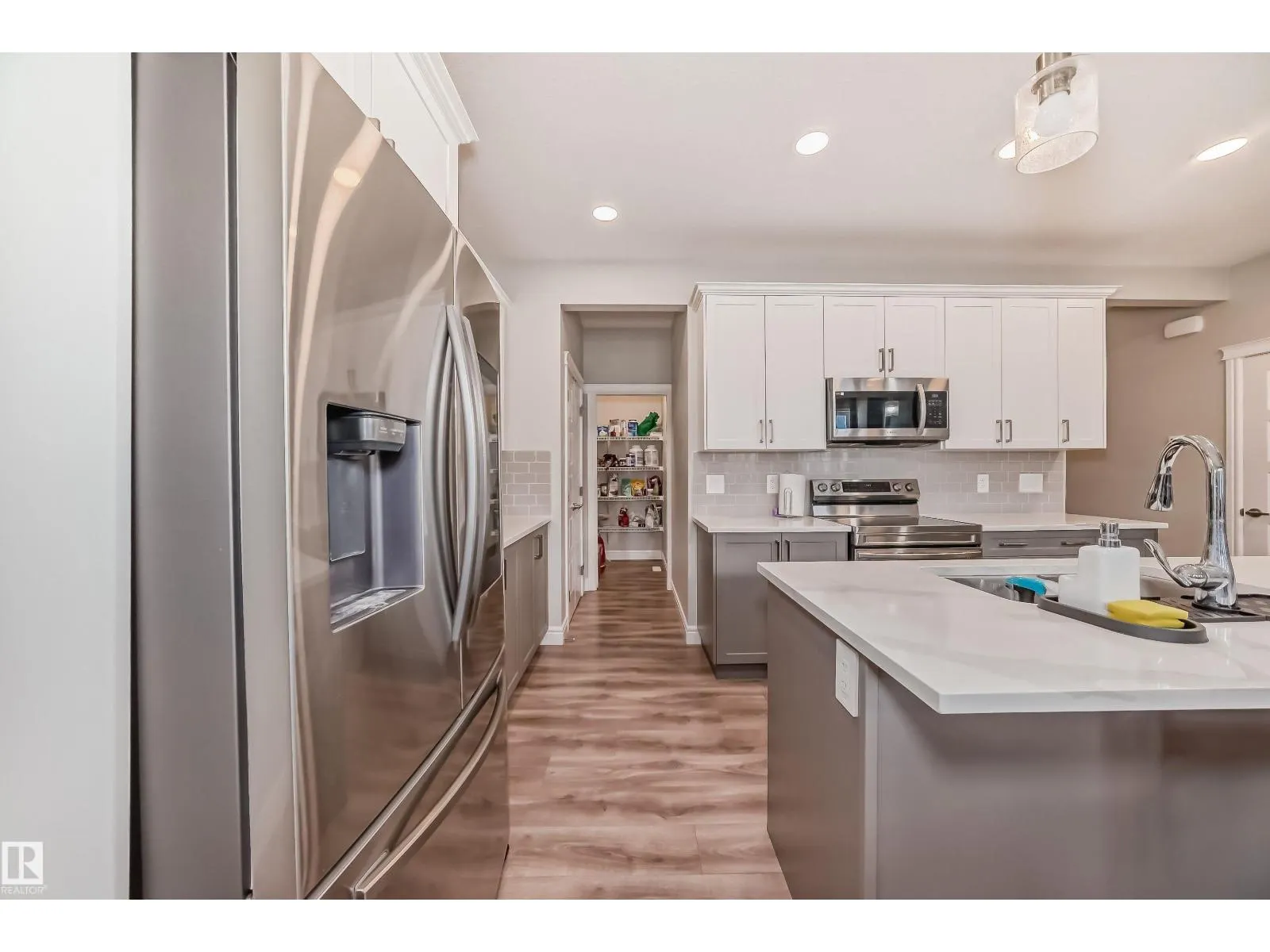 5611 KOOTOOK PL SW