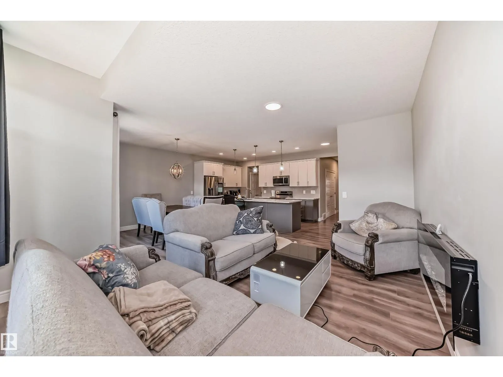 5611 KOOTOOK PL SW