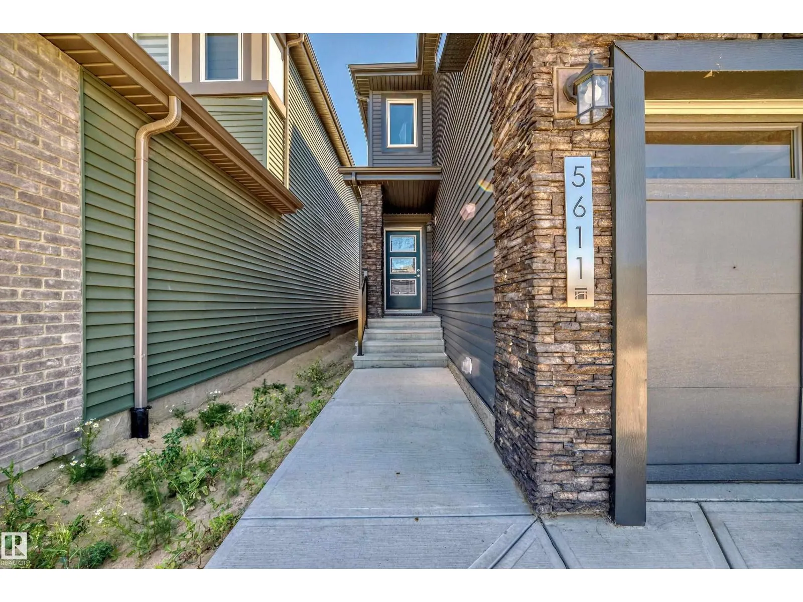 5611 KOOTOOK PL SW
