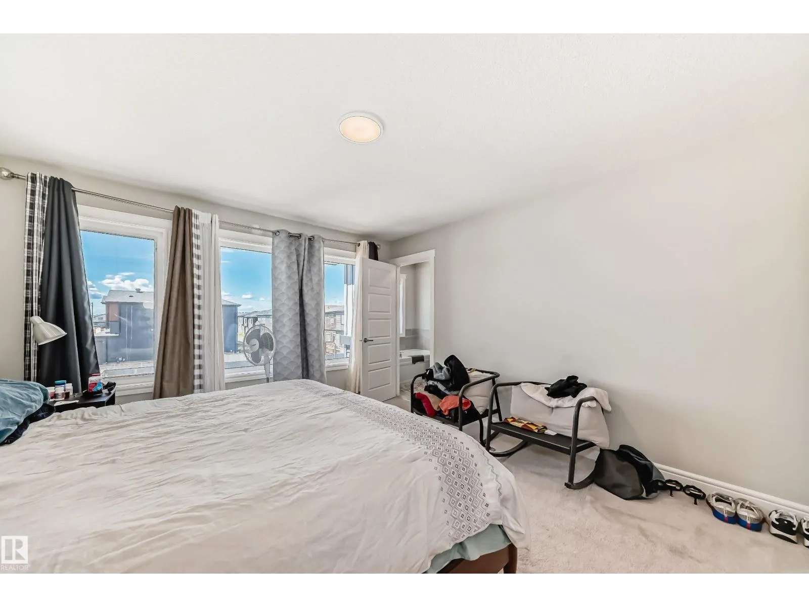 5611 KOOTOOK PL SW
