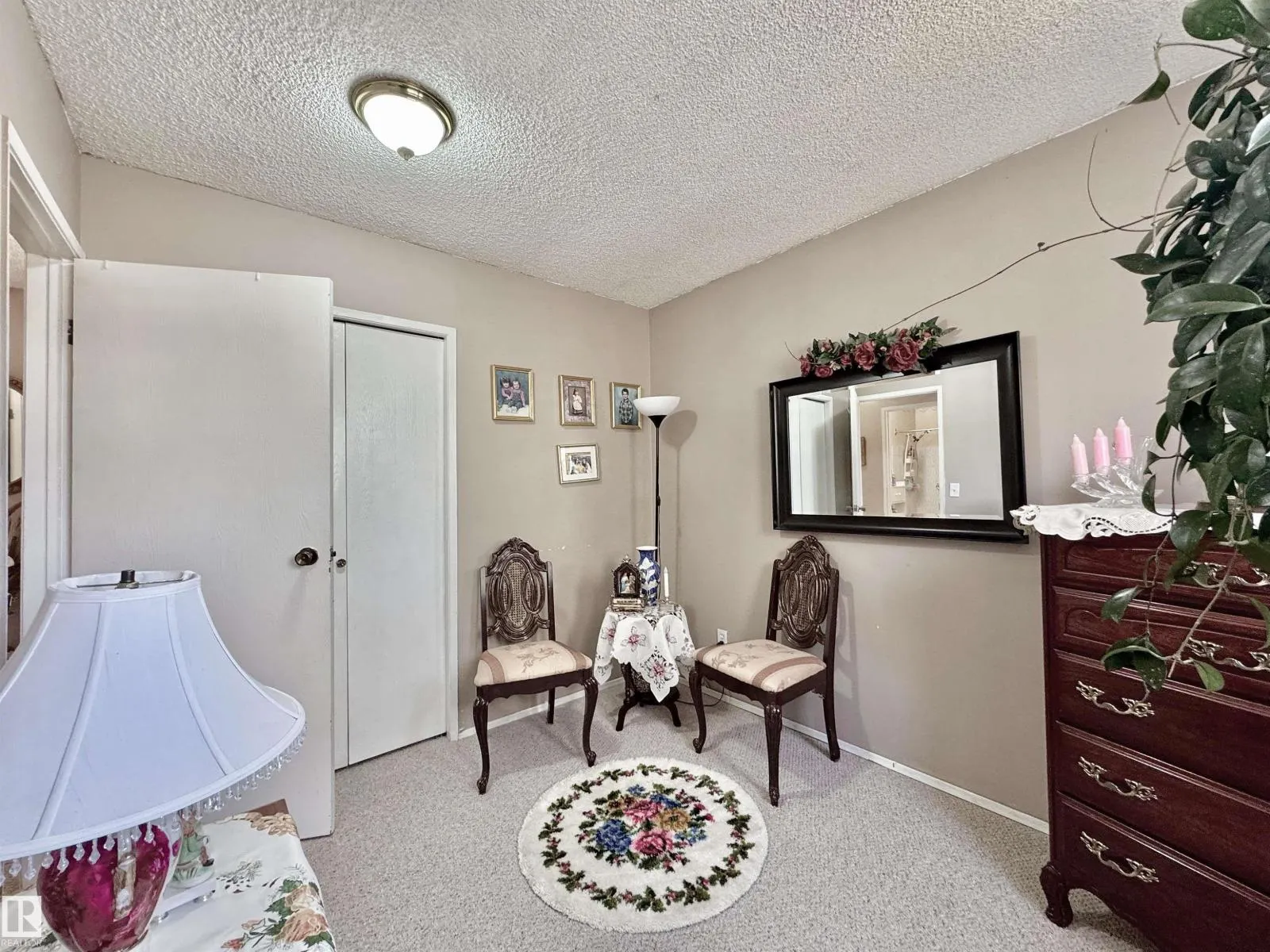 2303 139 AV NW