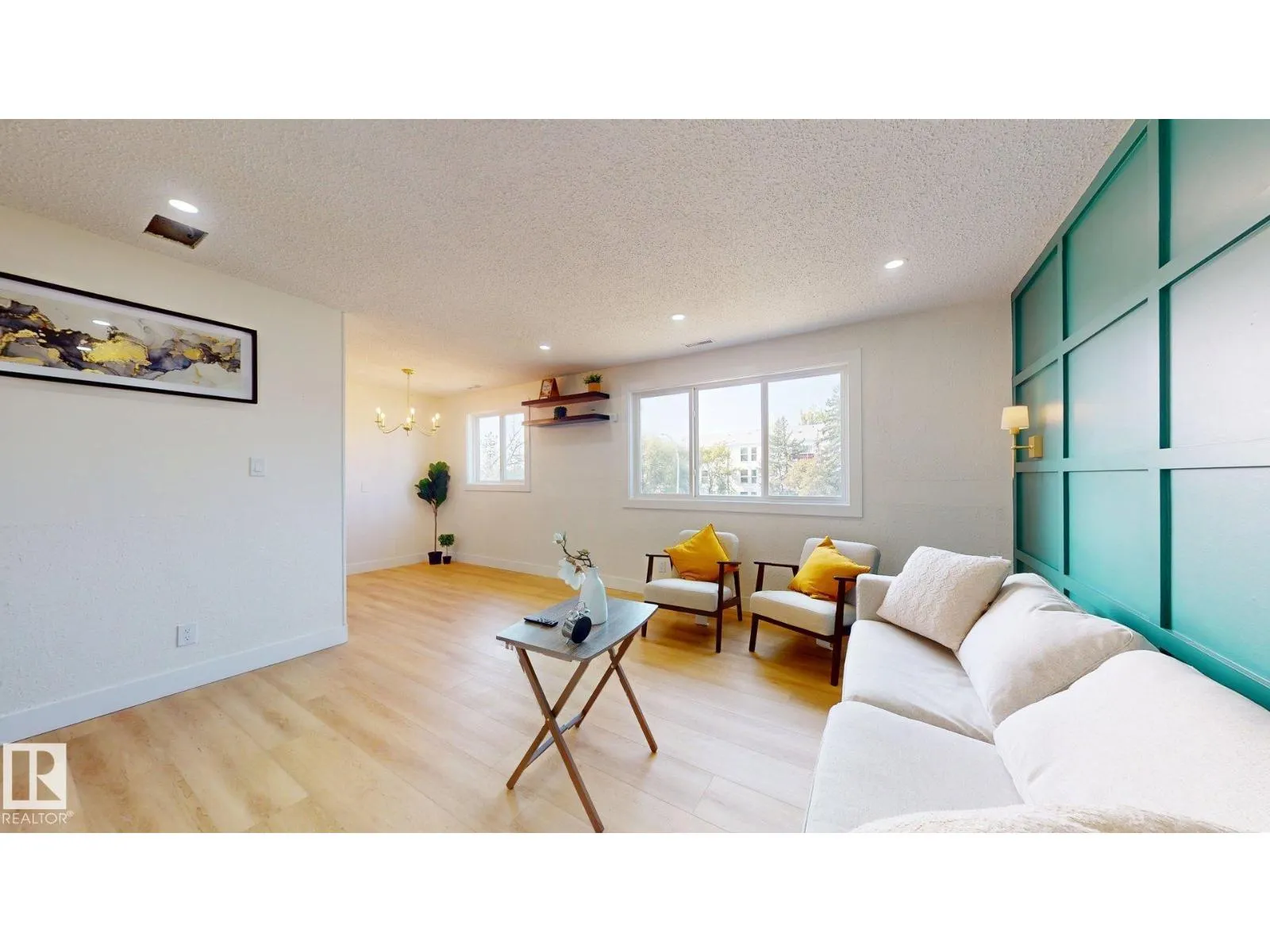 1396 LAKEWOOD RD W NW