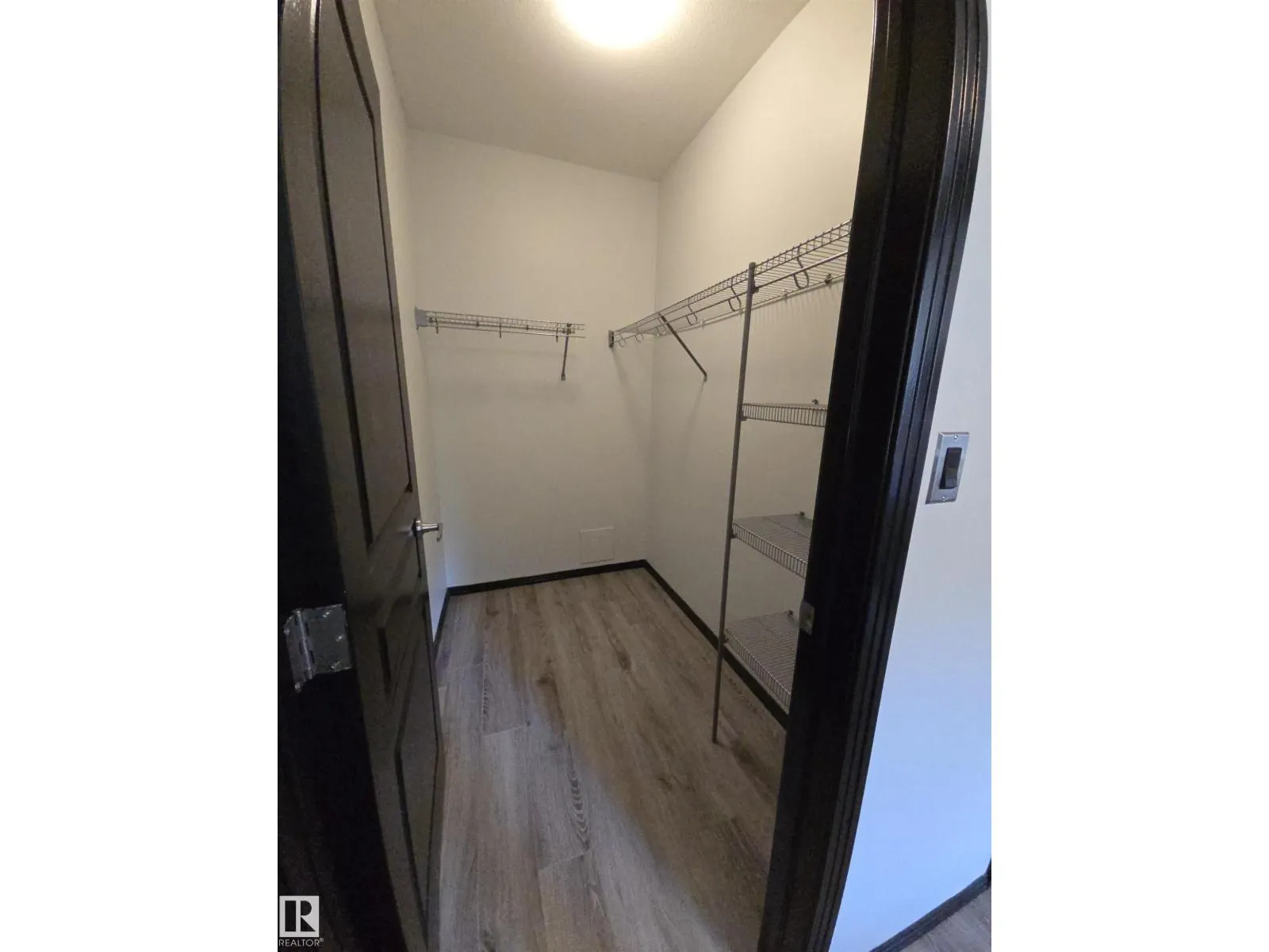 #106 10531 117 ST NW