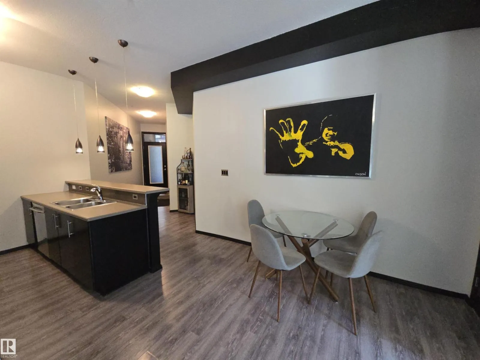 #106 10531 117 ST NW