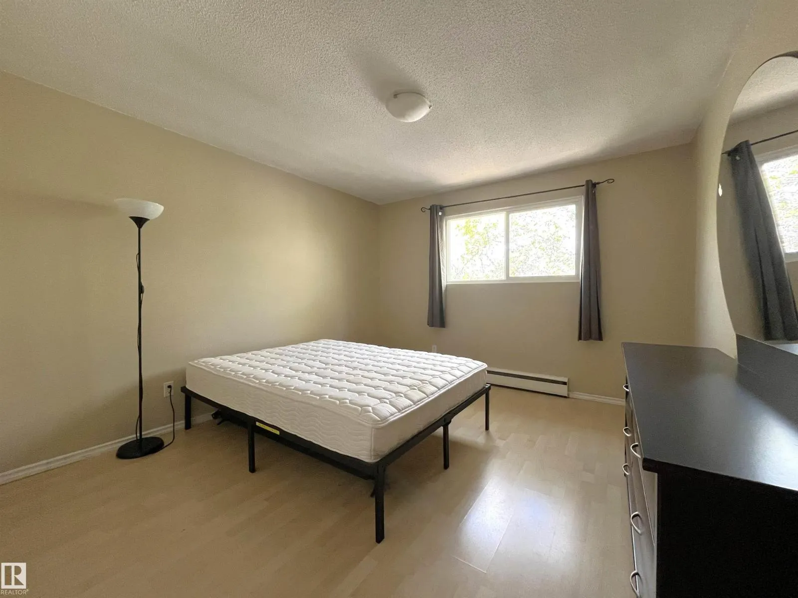 #23 5631 105 ST NW
