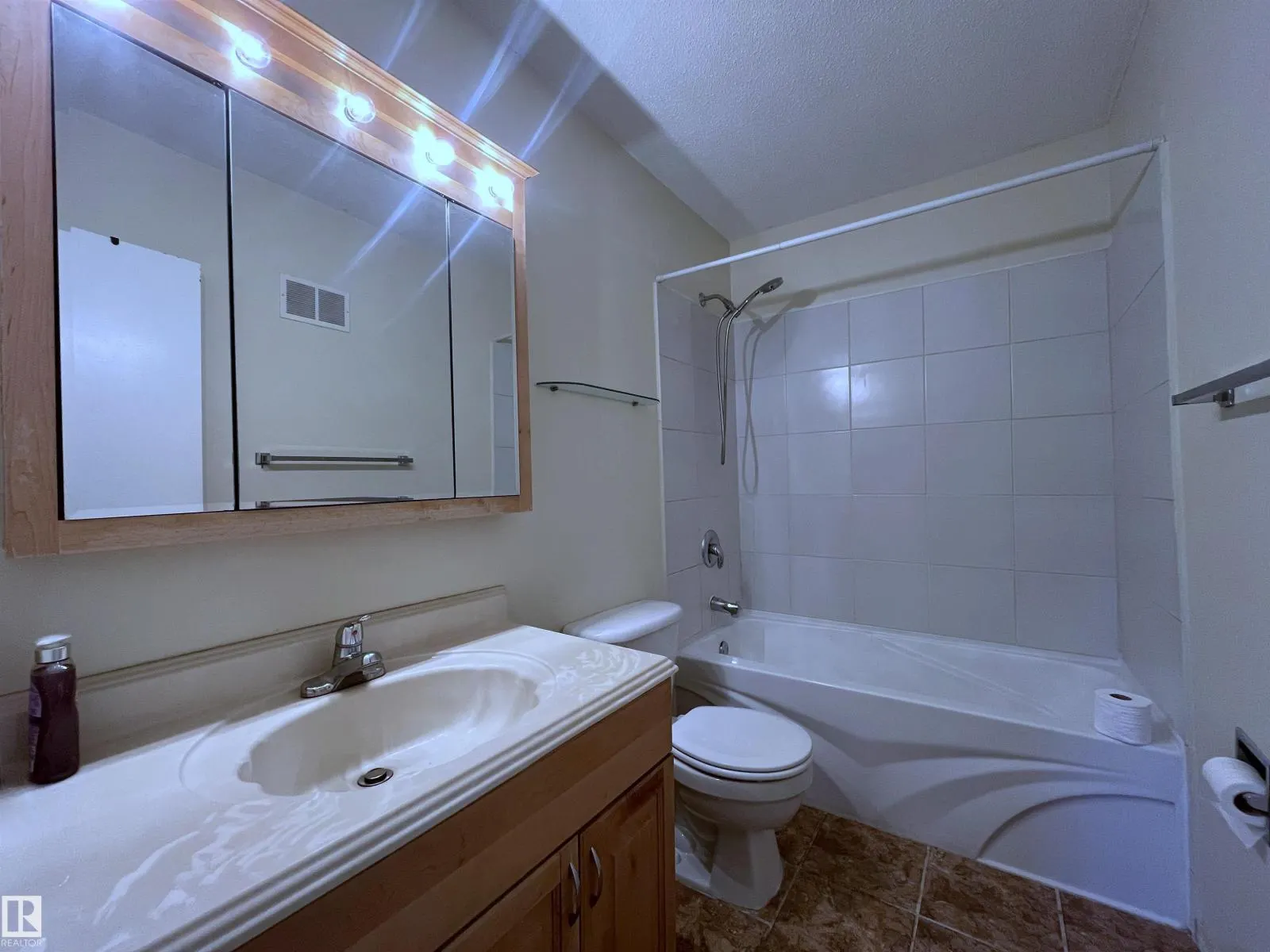 #23 5631 105 ST NW