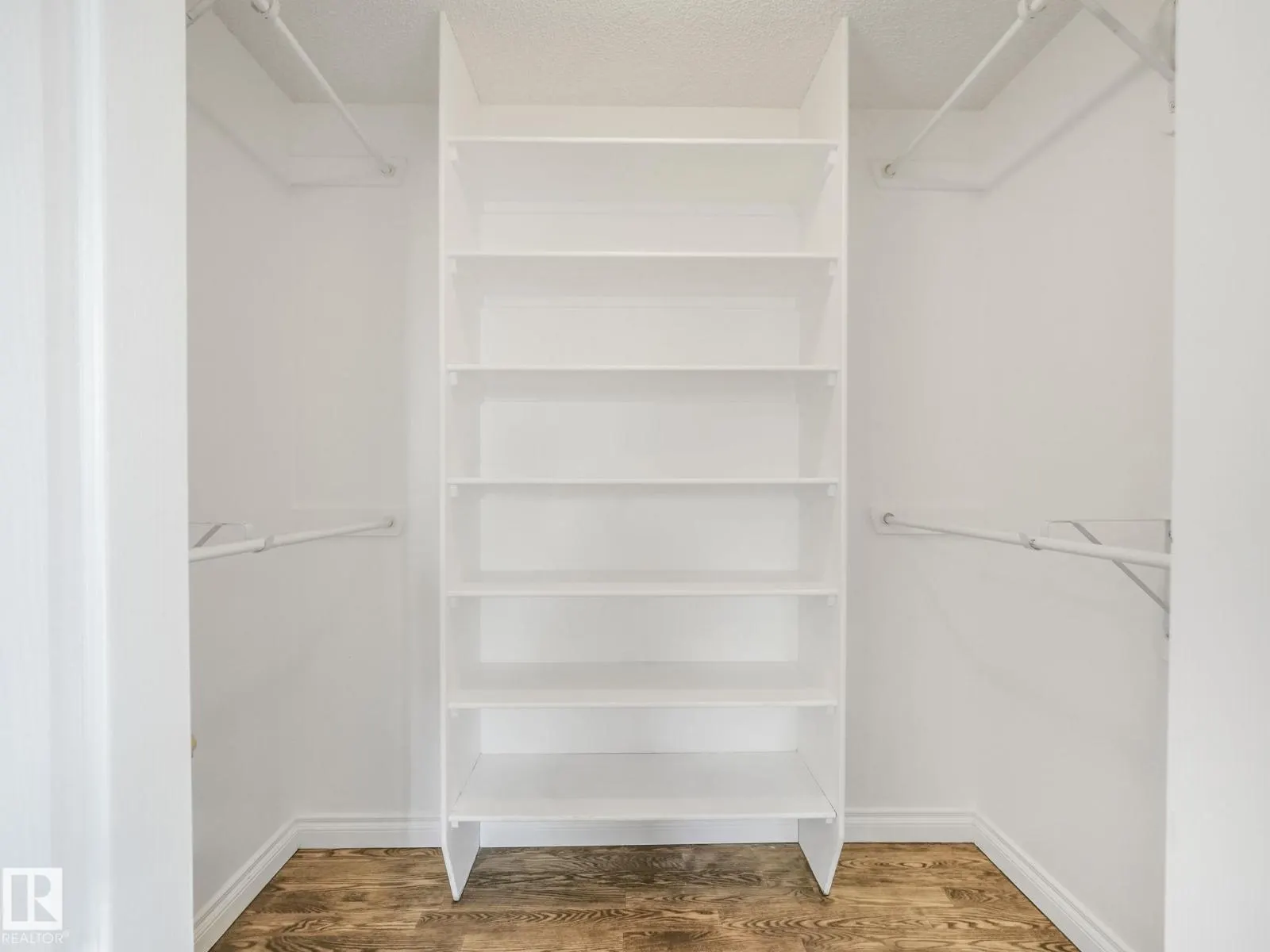 436 OLSEN CL NW